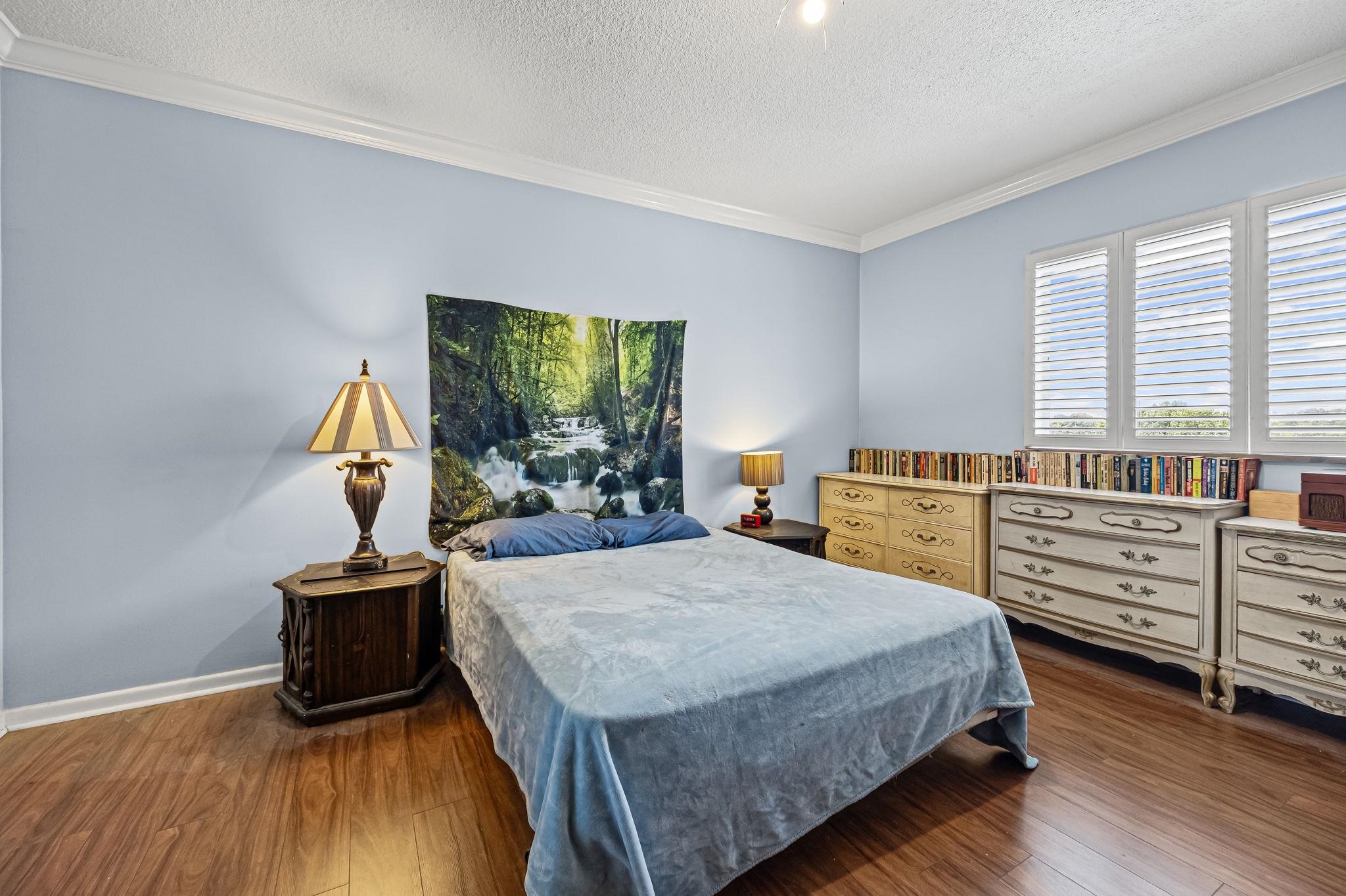 1960 N PARKWAY PKY N Unit: 903