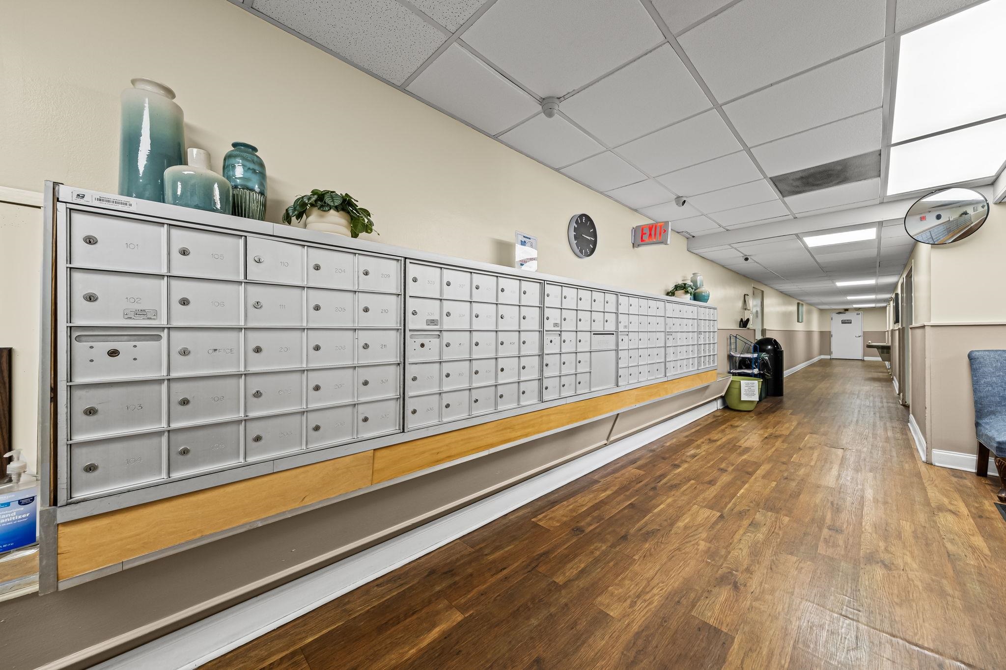 1960 N PARKWAY PKY N Unit: 903