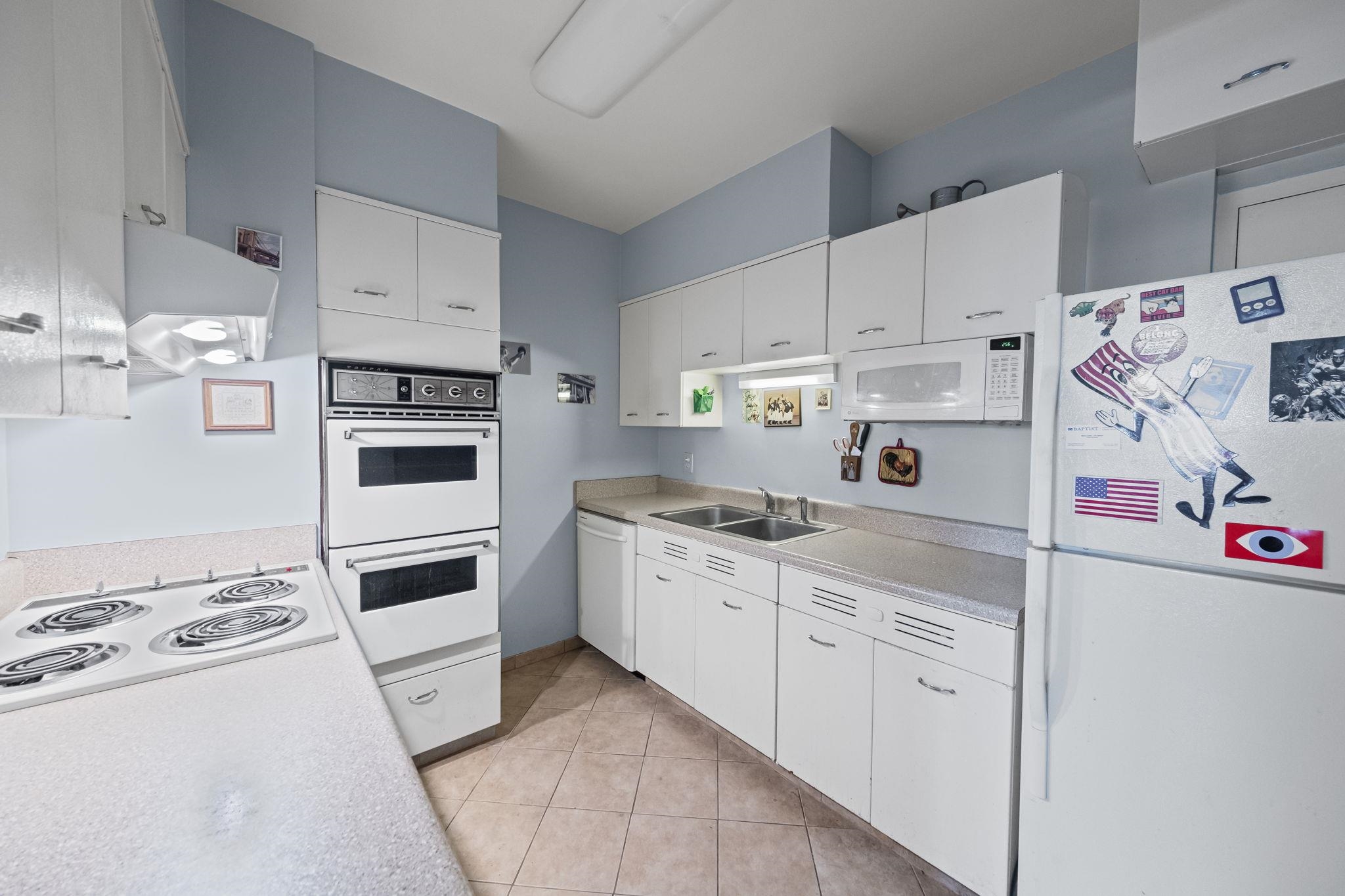 1960 N PARKWAY PKY N Unit: 903