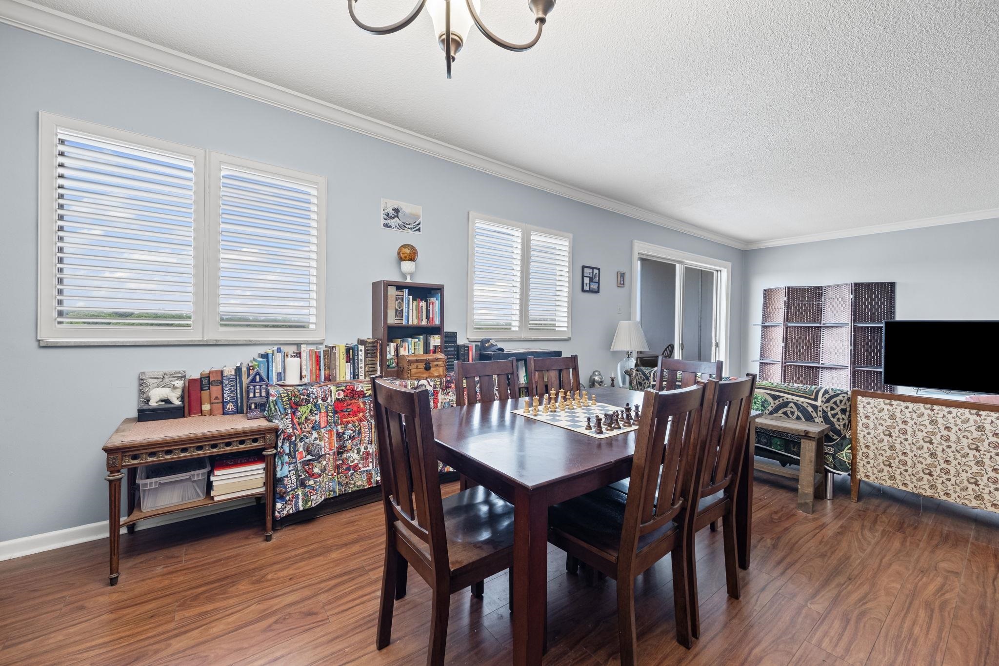 1960 N PARKWAY PKY N Unit: 903