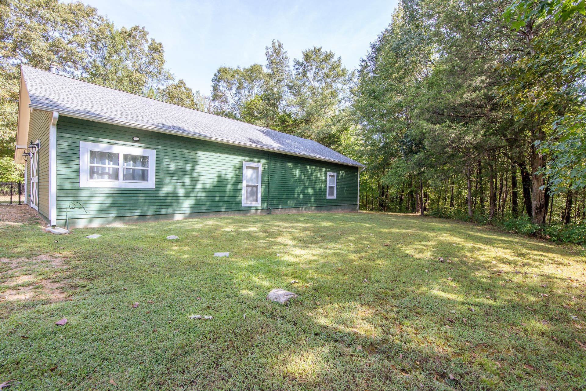185 MAYFIELD LN