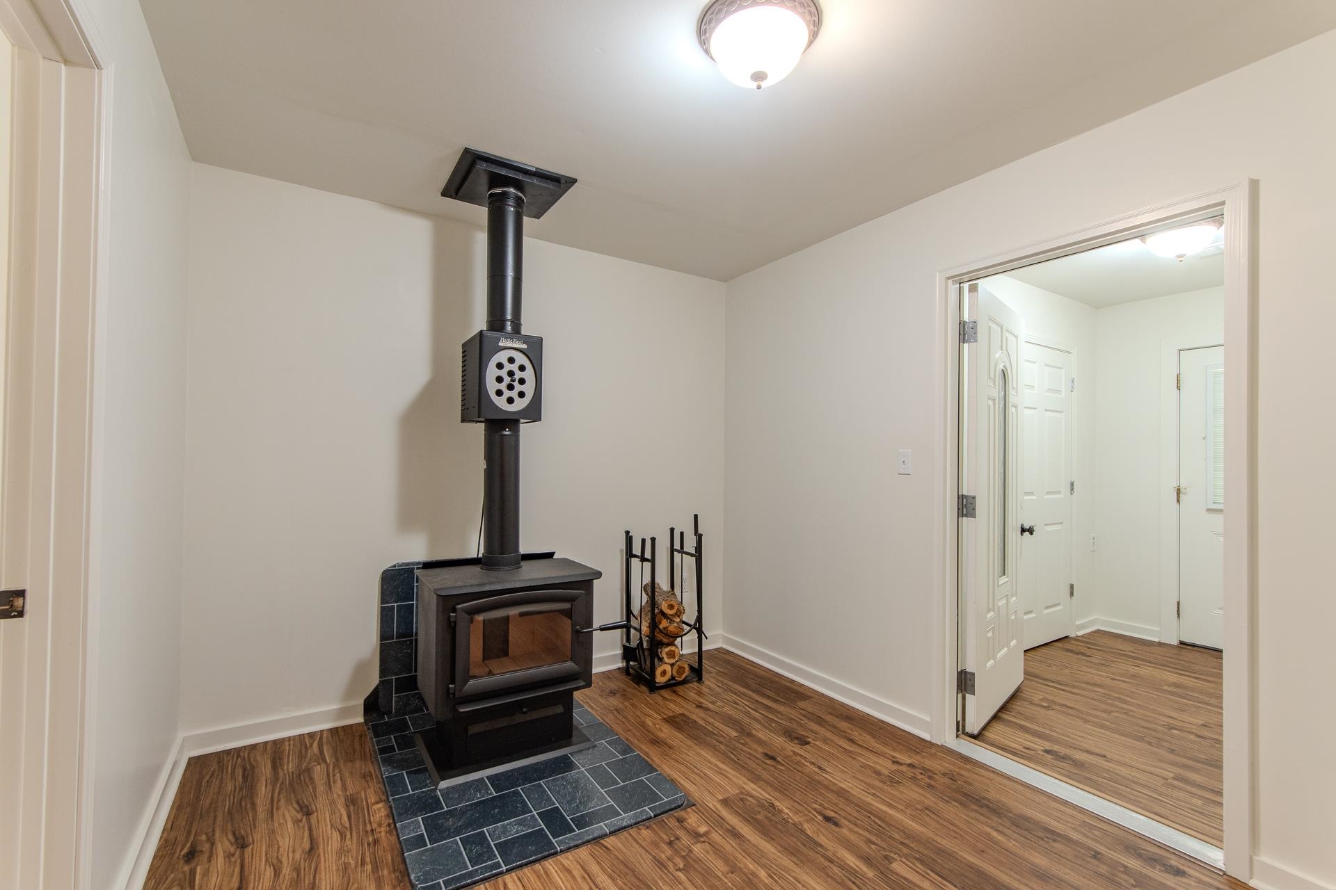 185 MAYFIELD LN