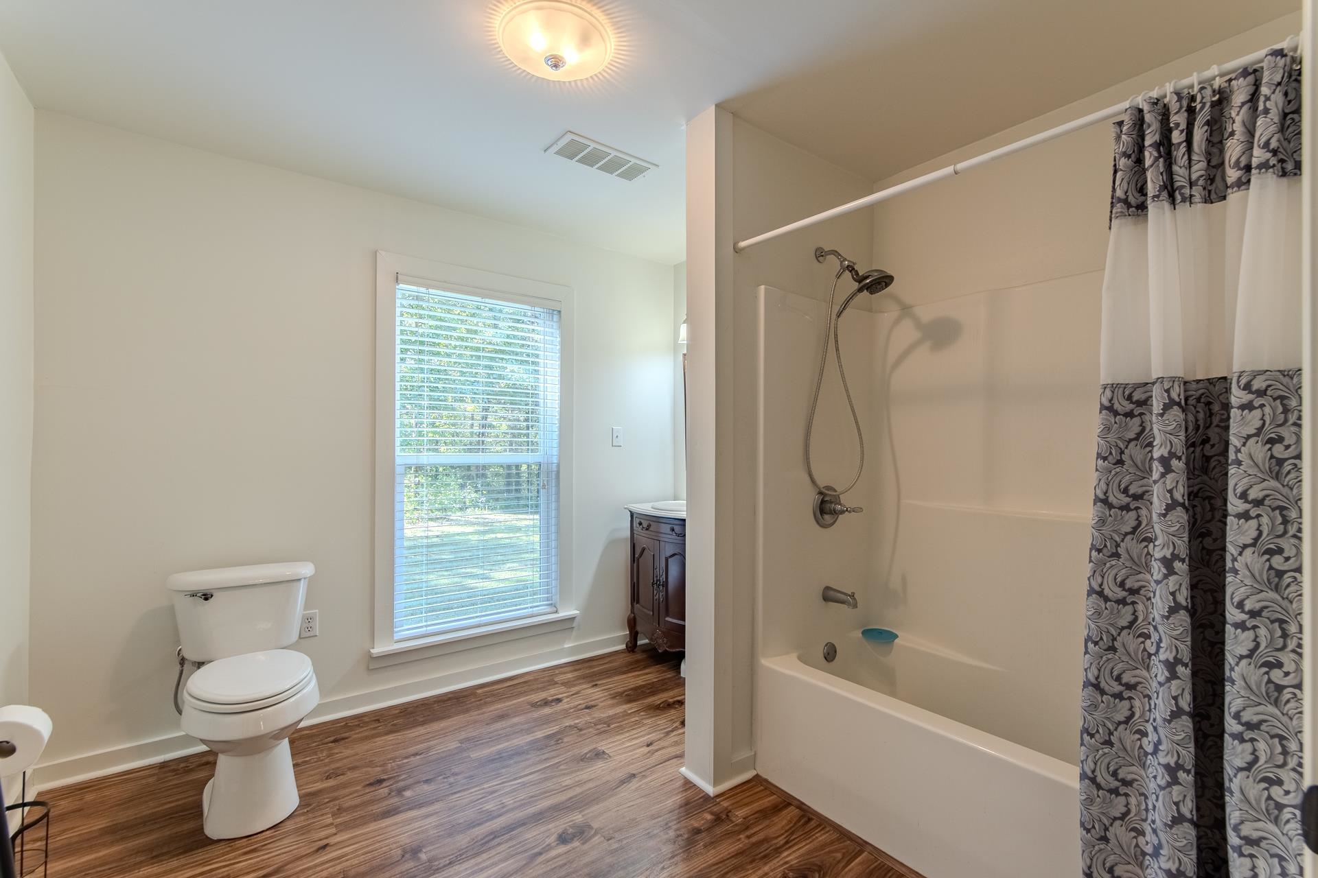 185 MAYFIELD LN