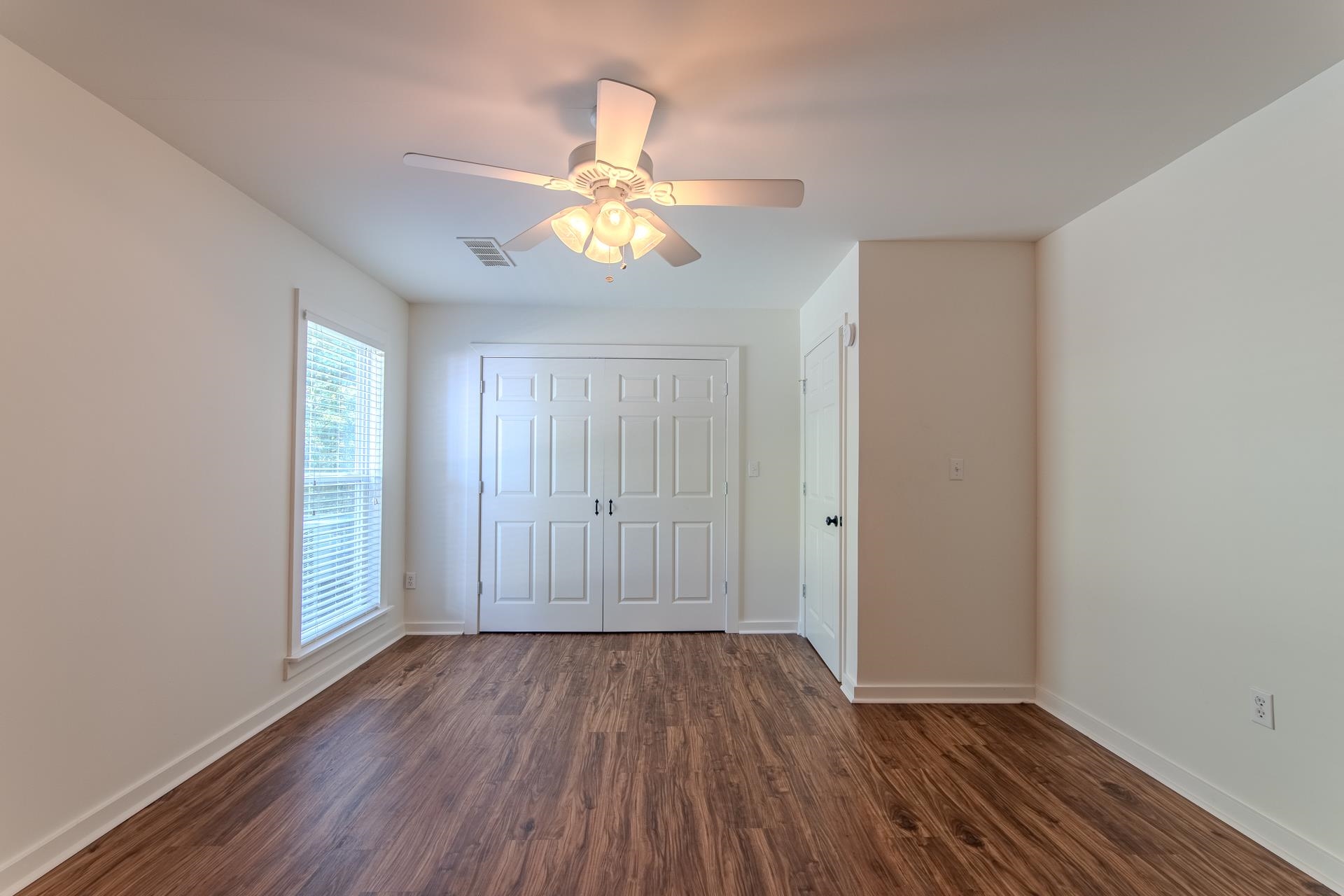 185 MAYFIELD LN