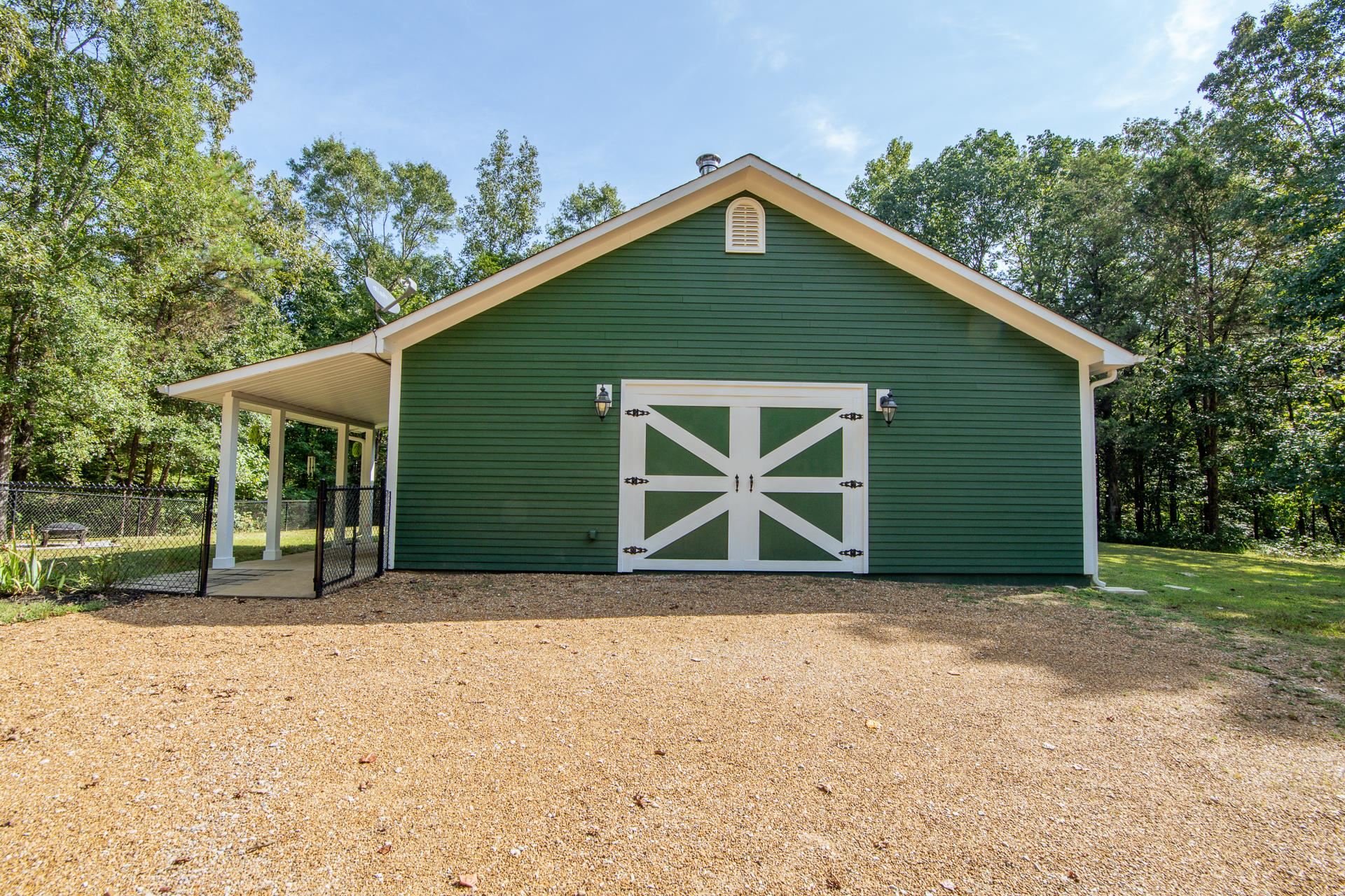 185 MAYFIELD LN