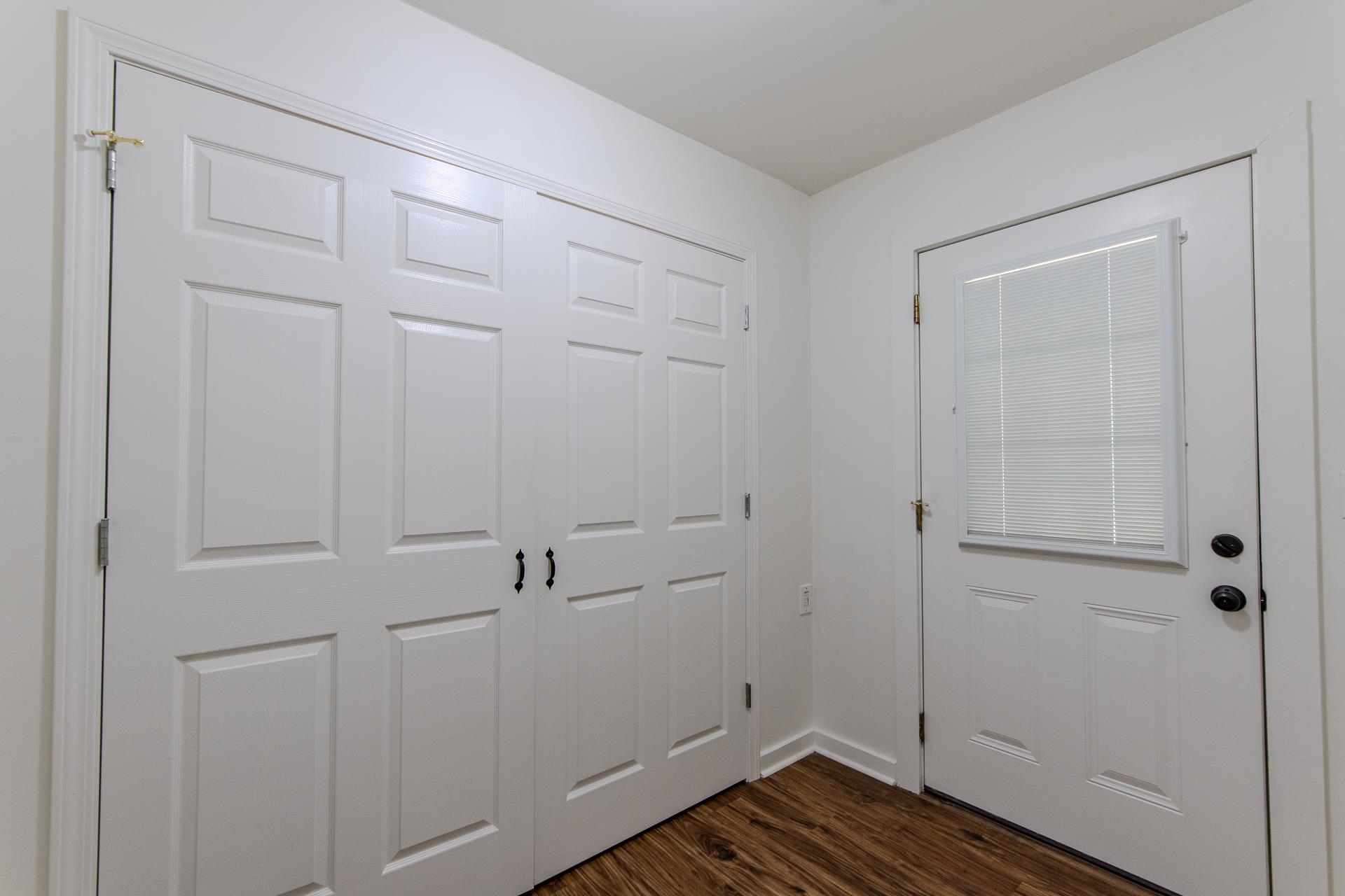 185 MAYFIELD LN