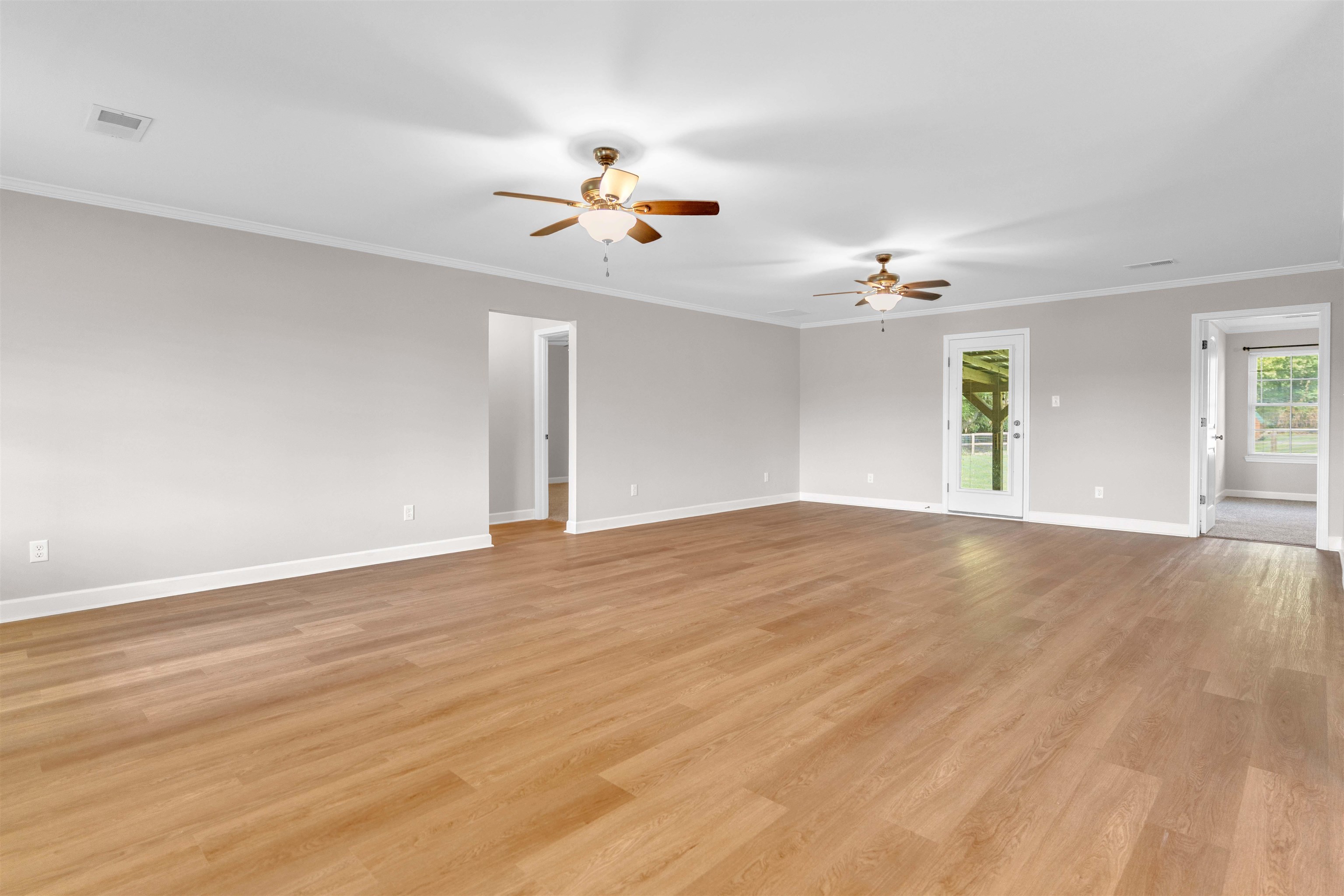 340 LILLIE LN