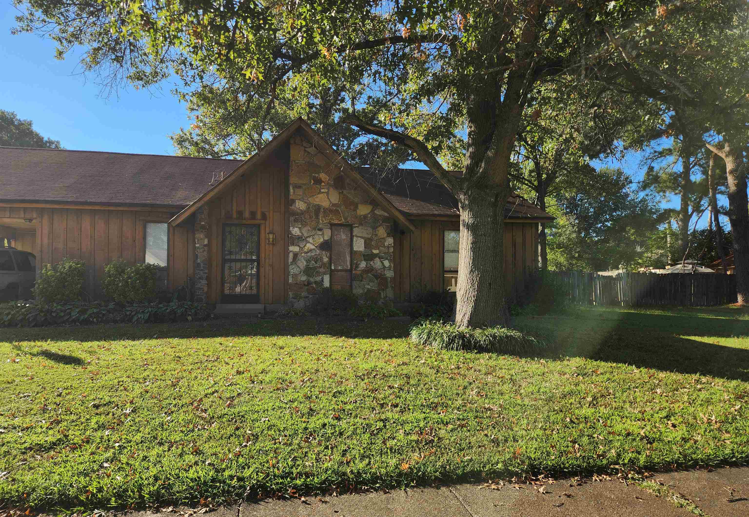6771 STARKENBURG LN
