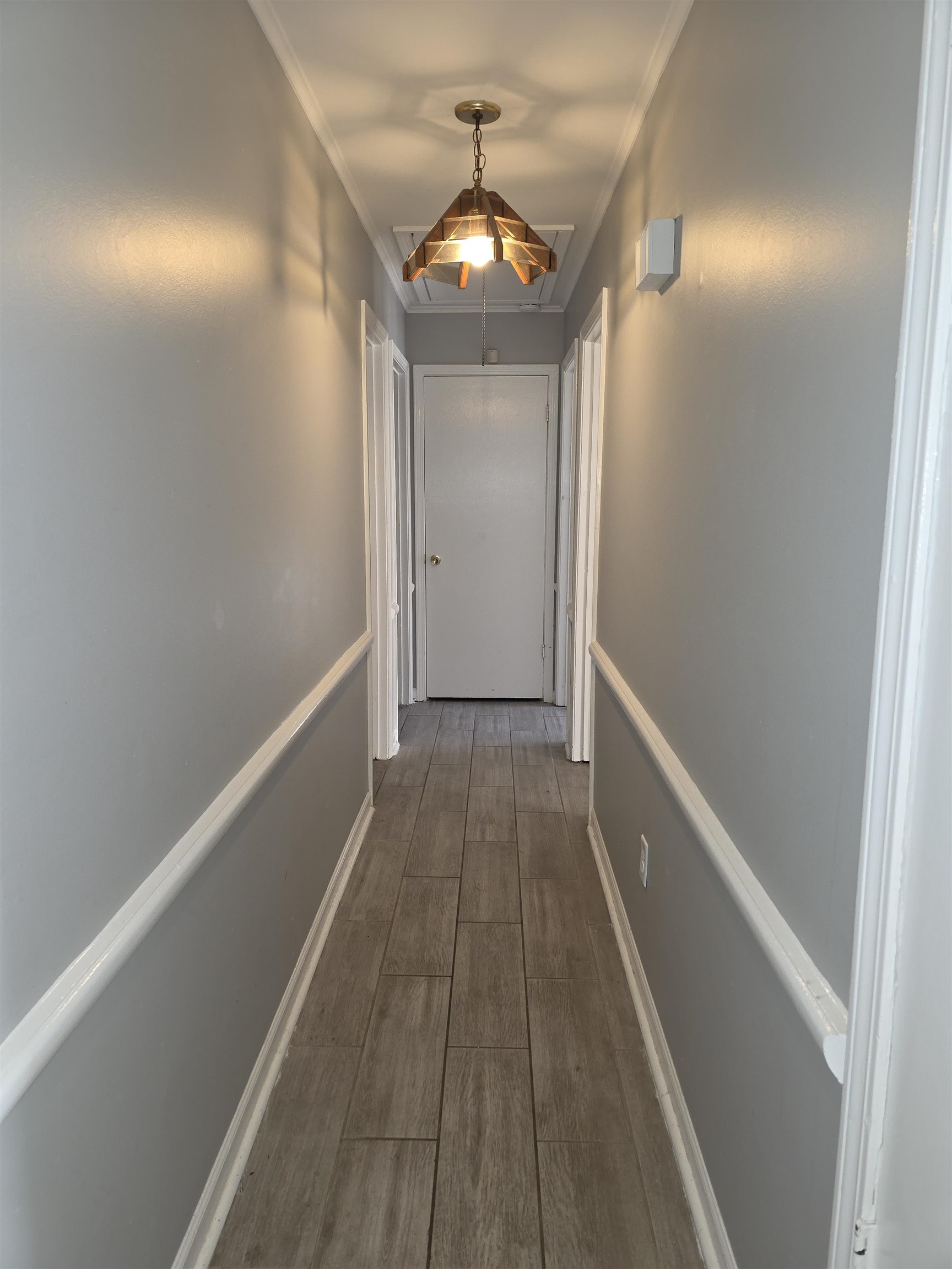 936 CHESTERTON DR