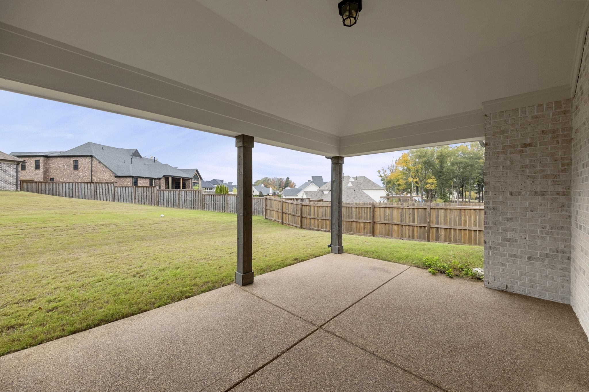 5143 LAWRENCEBURG LN