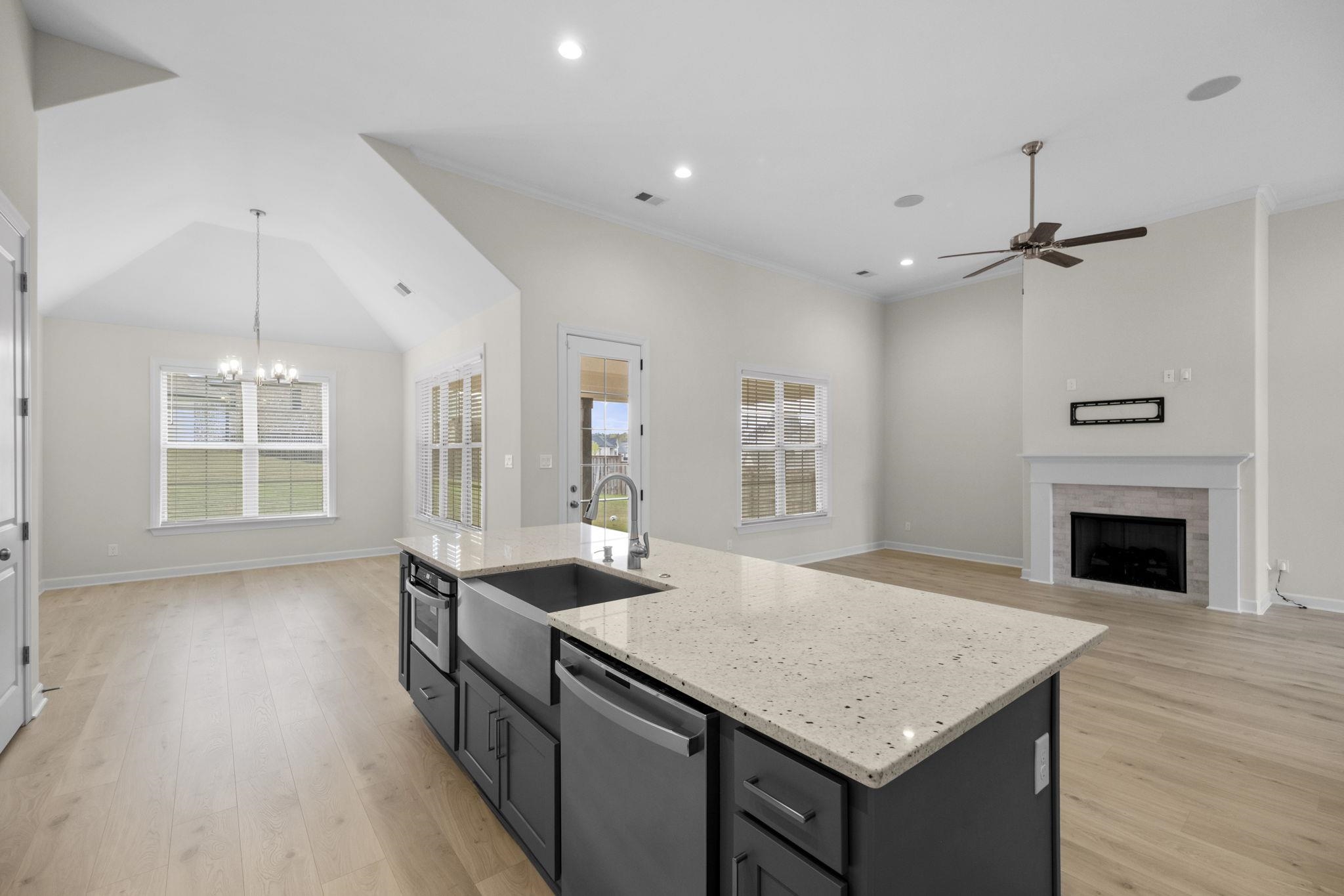 5143 LAWRENCEBURG LN