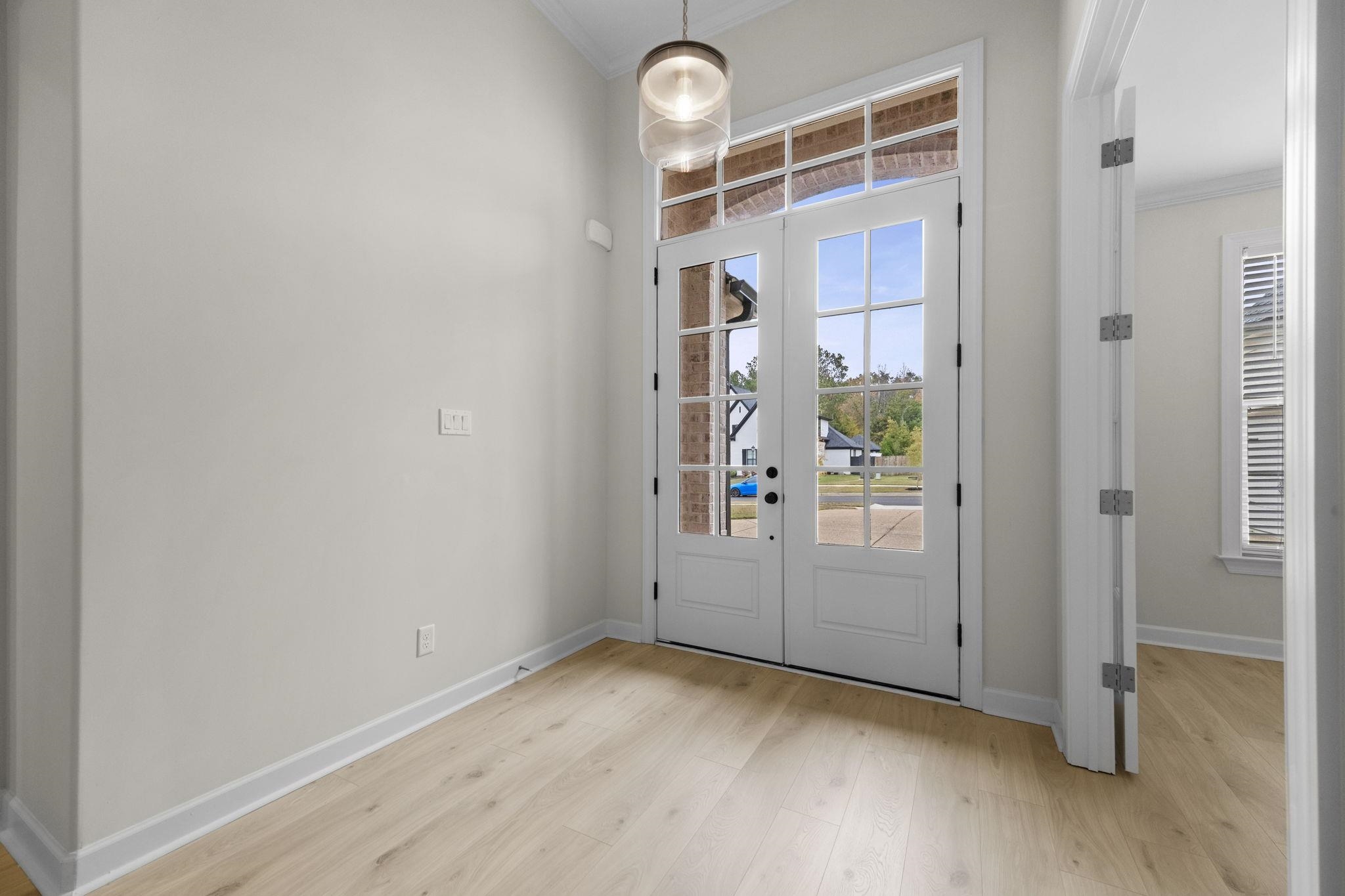 5143 LAWRENCEBURG LN