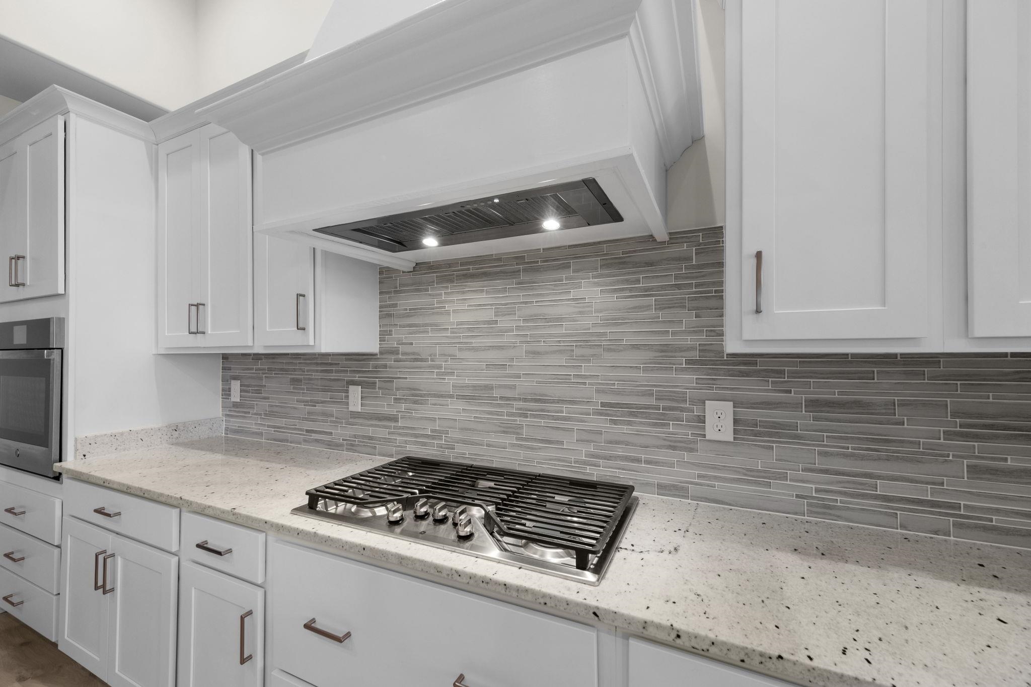 5143 LAWRENCEBURG LN