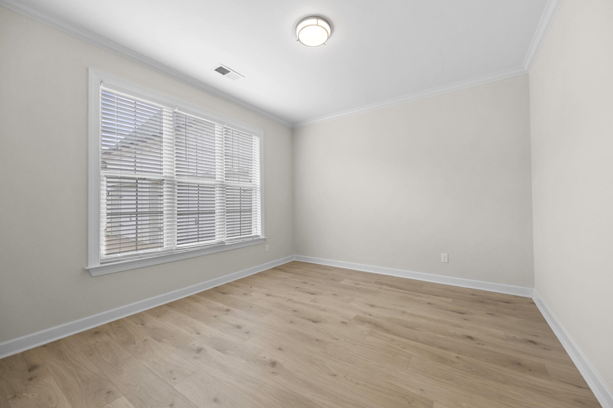 5143 LAWRENCEBURG LN