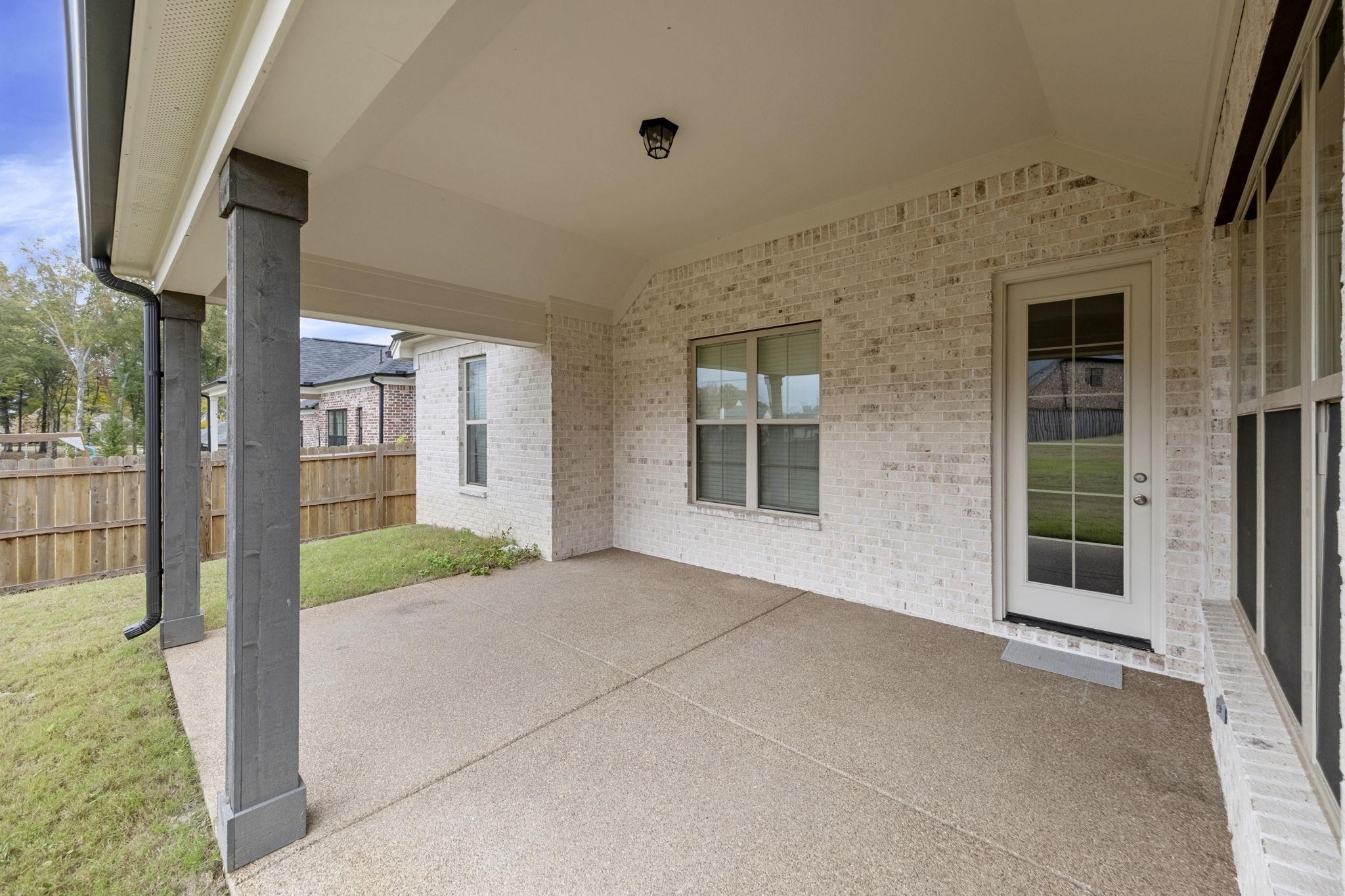 5143 LAWRENCEBURG LN