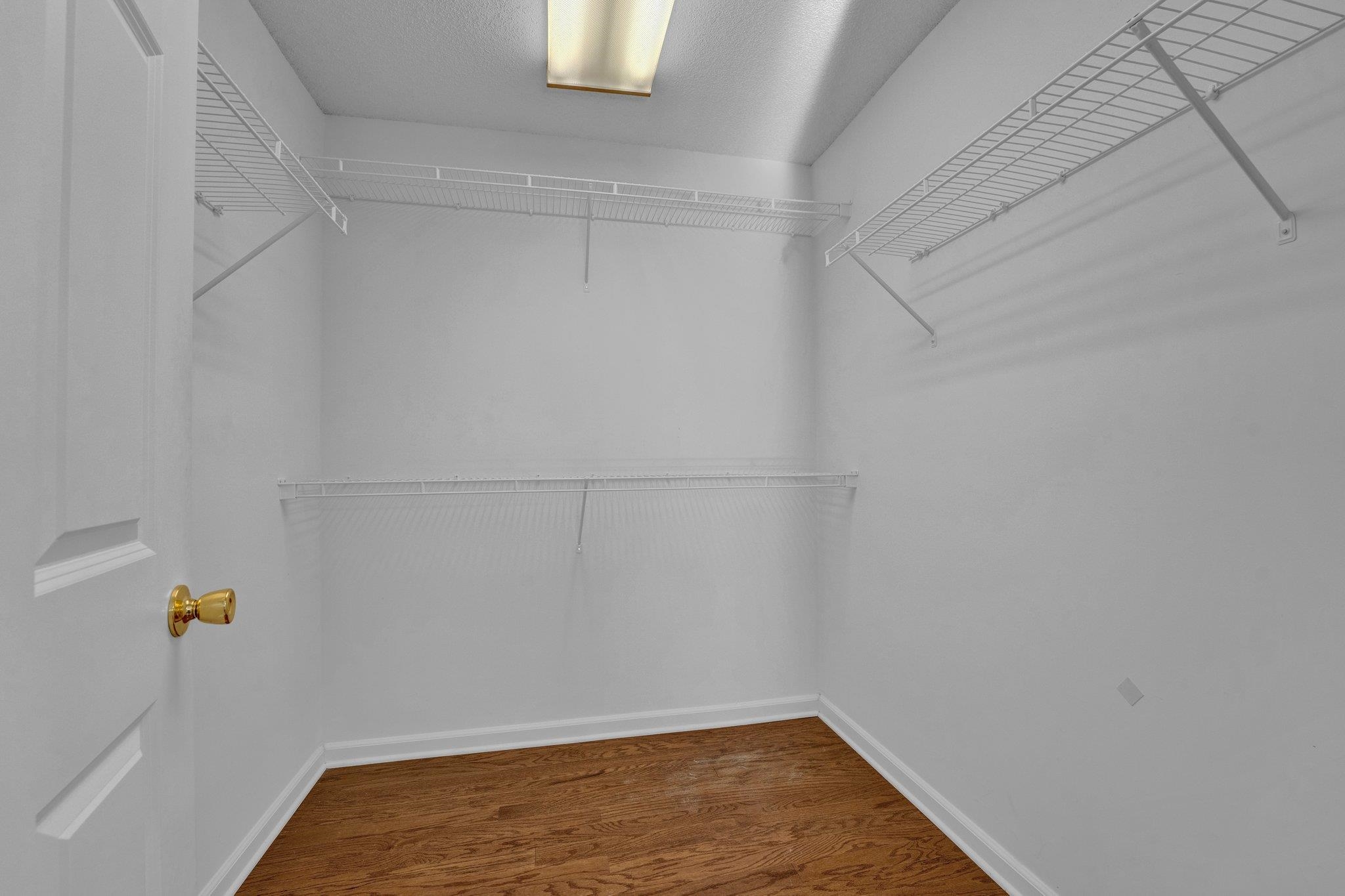 271 OAK CLUB LN Unit: 12