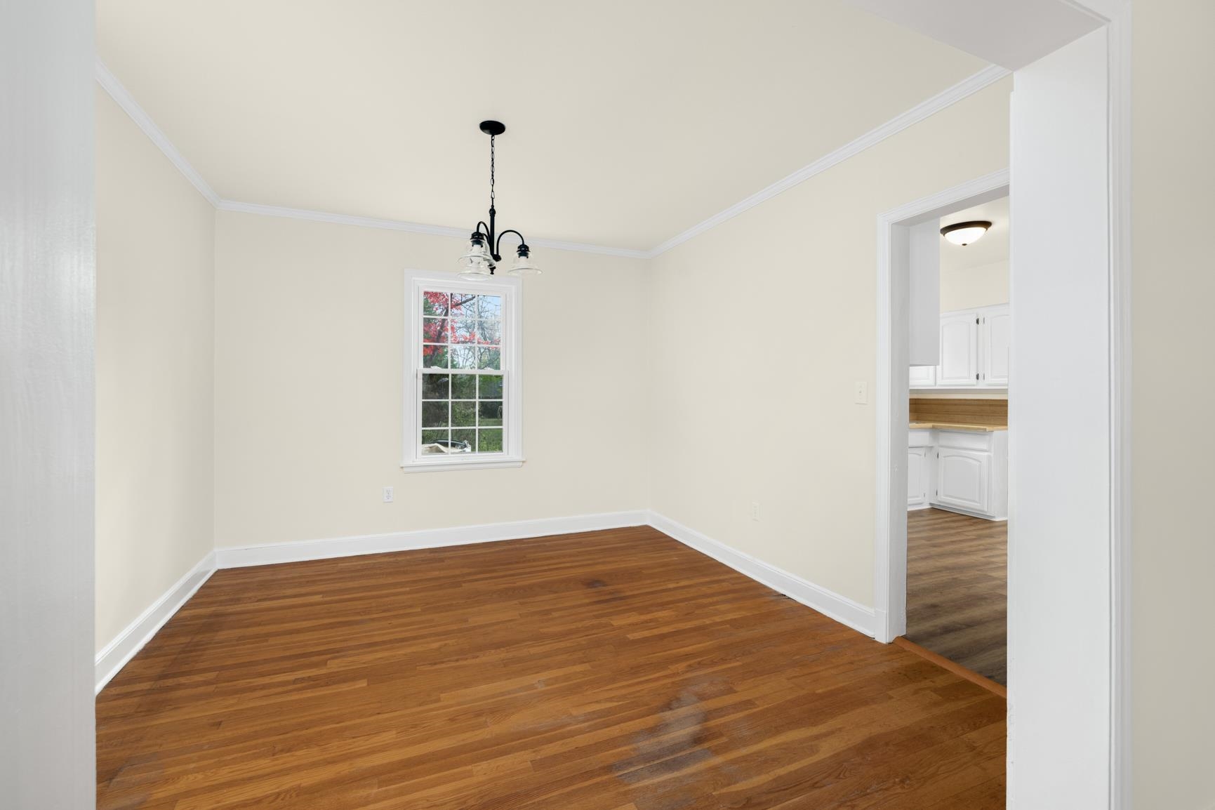 22 N HUMES ST