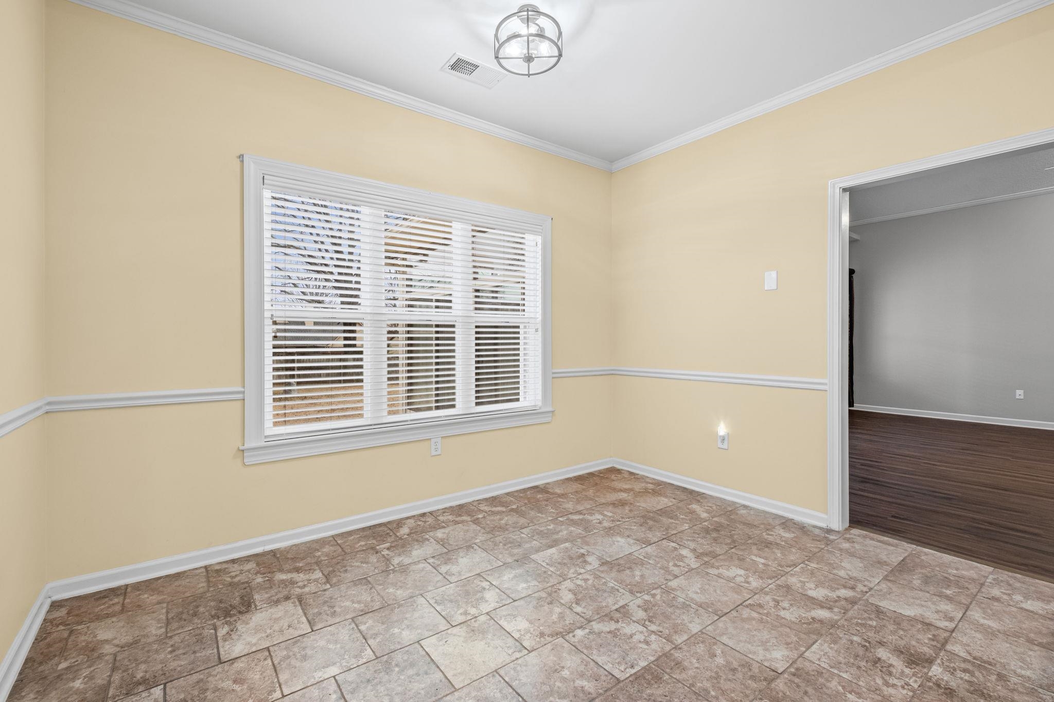 3339 PEMBROKE ELLIS CV