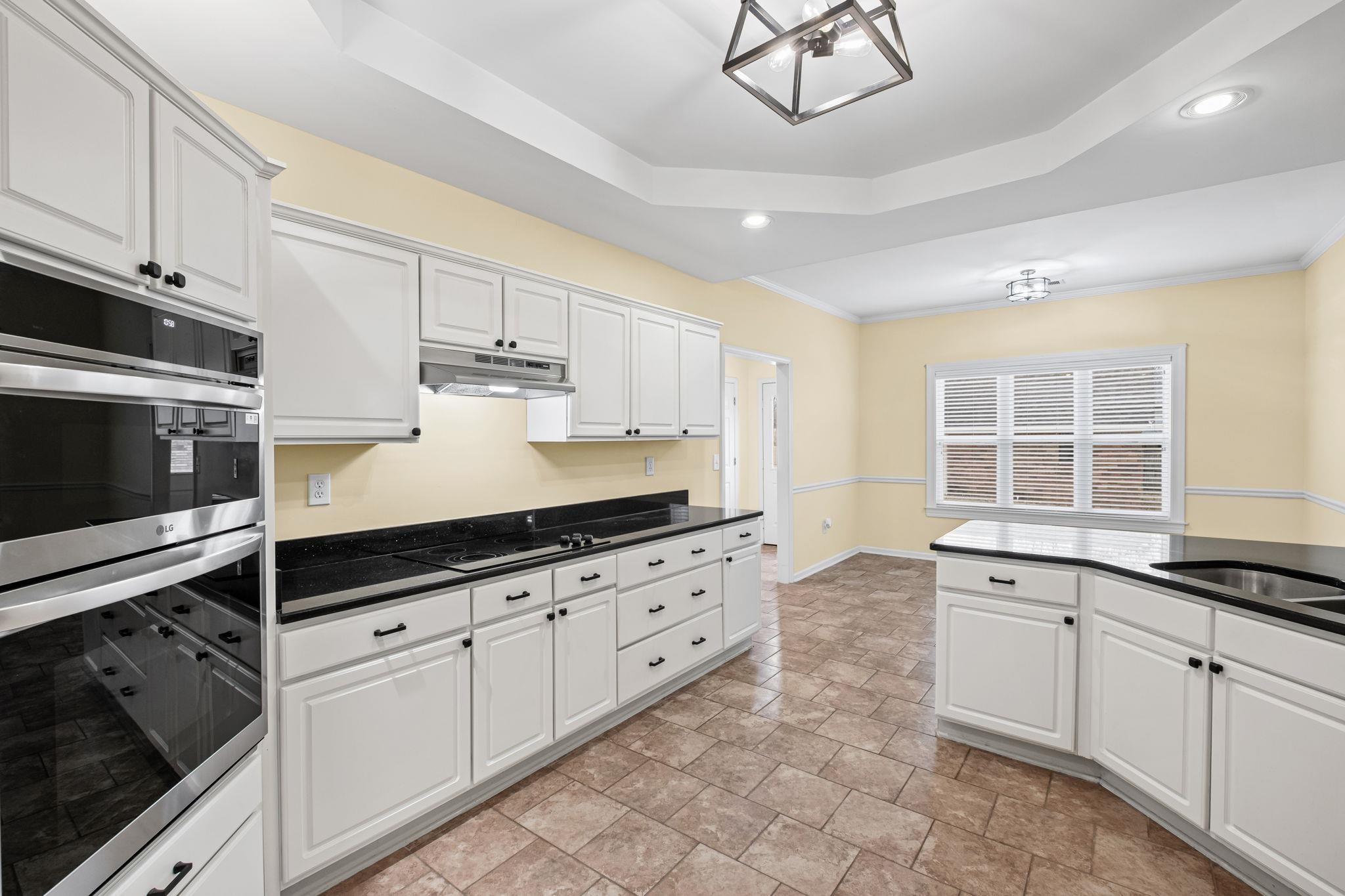 3339 PEMBROKE ELLIS CV