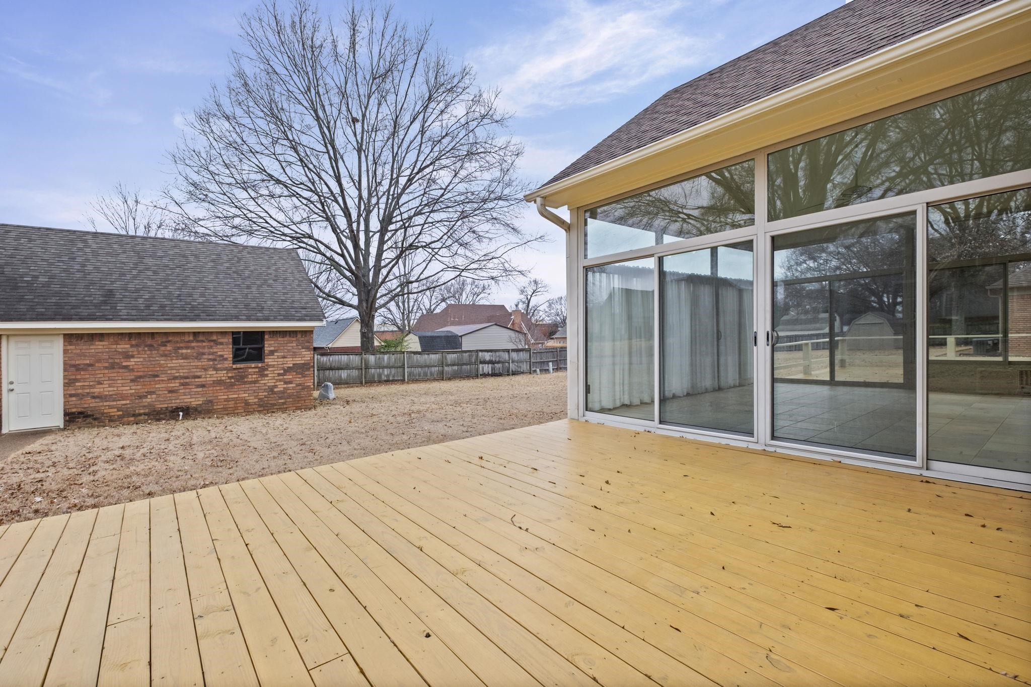 3339 PEMBROKE ELLIS CV