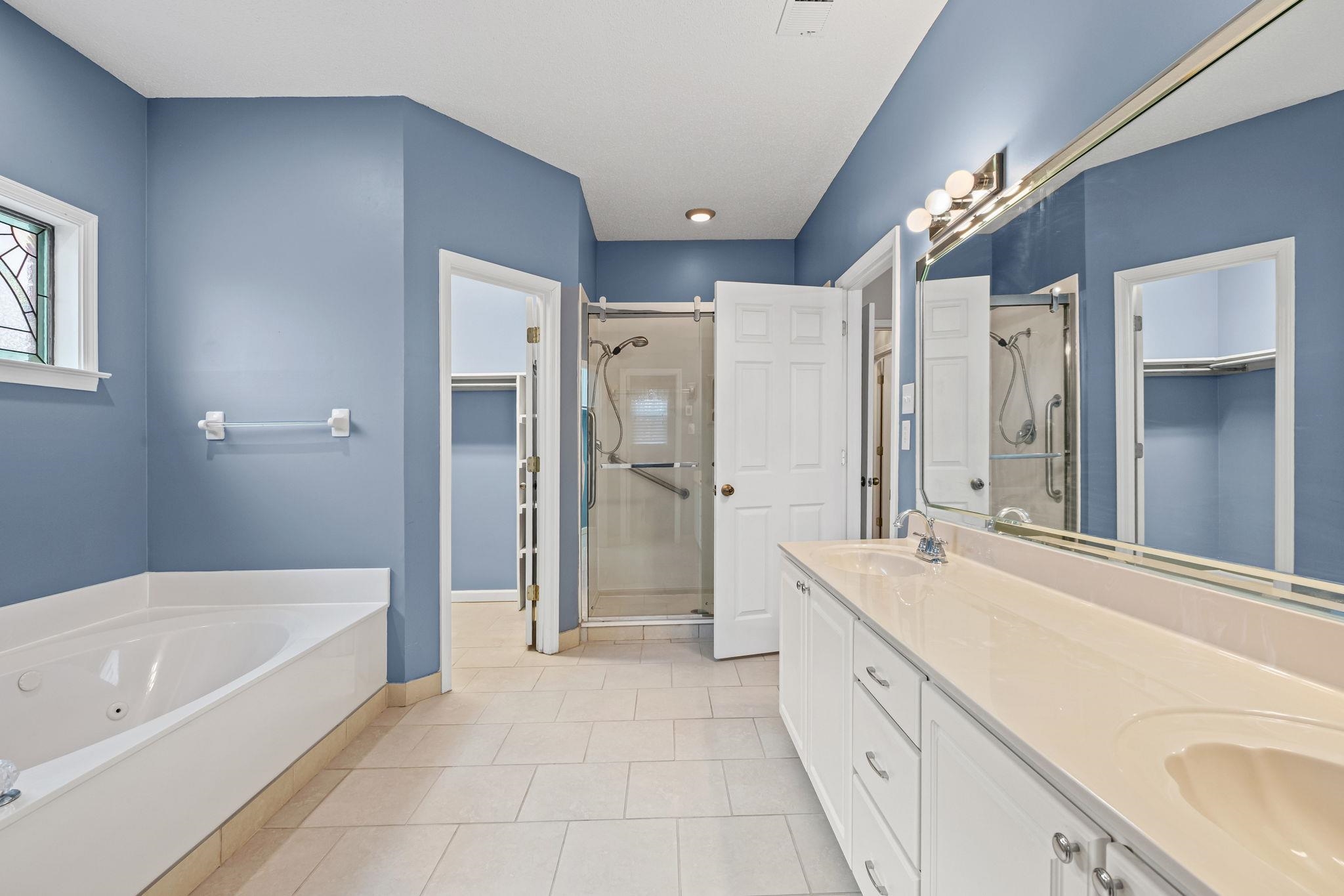 3339 PEMBROKE ELLIS CV