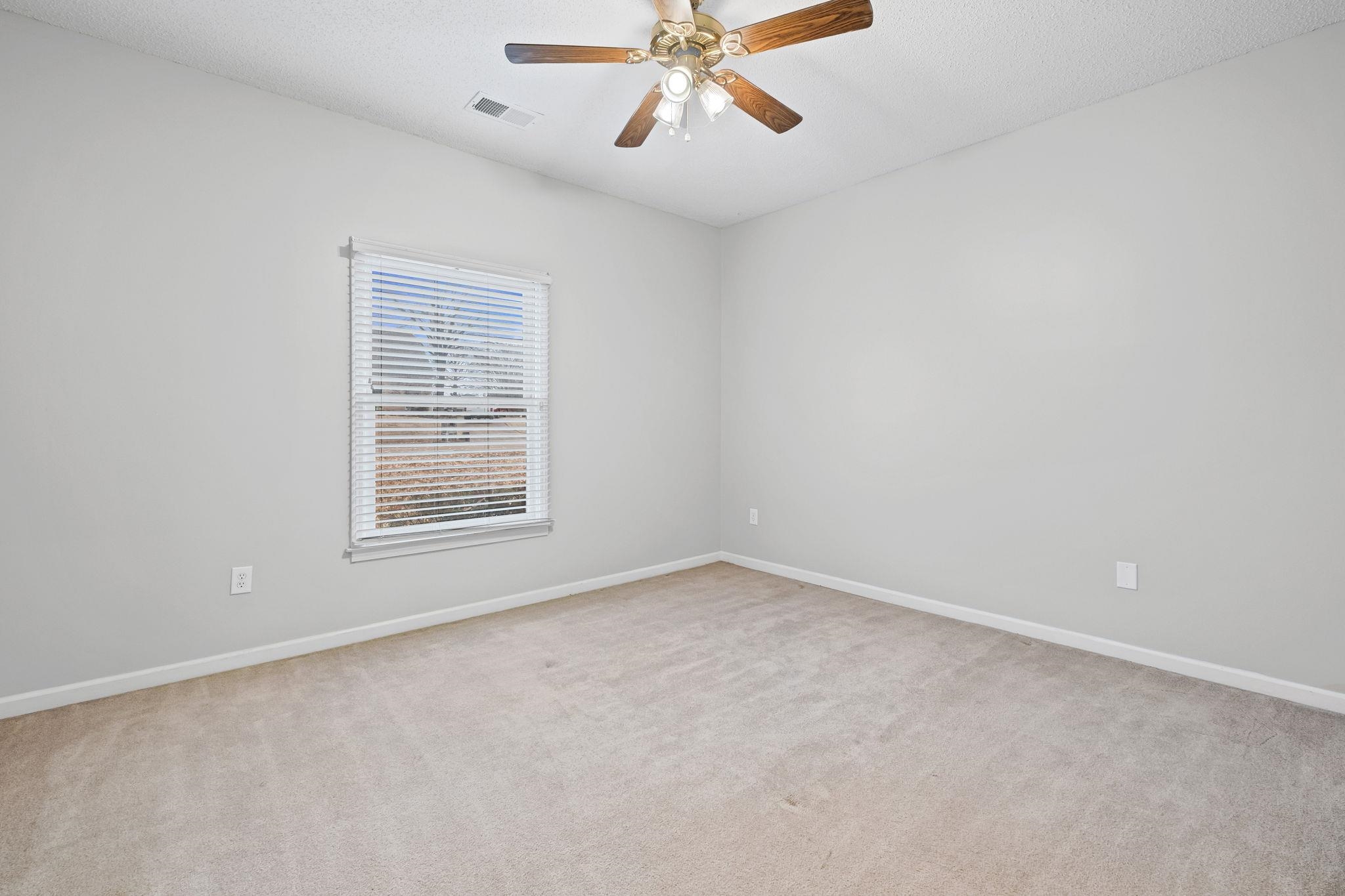 3339 PEMBROKE ELLIS CV