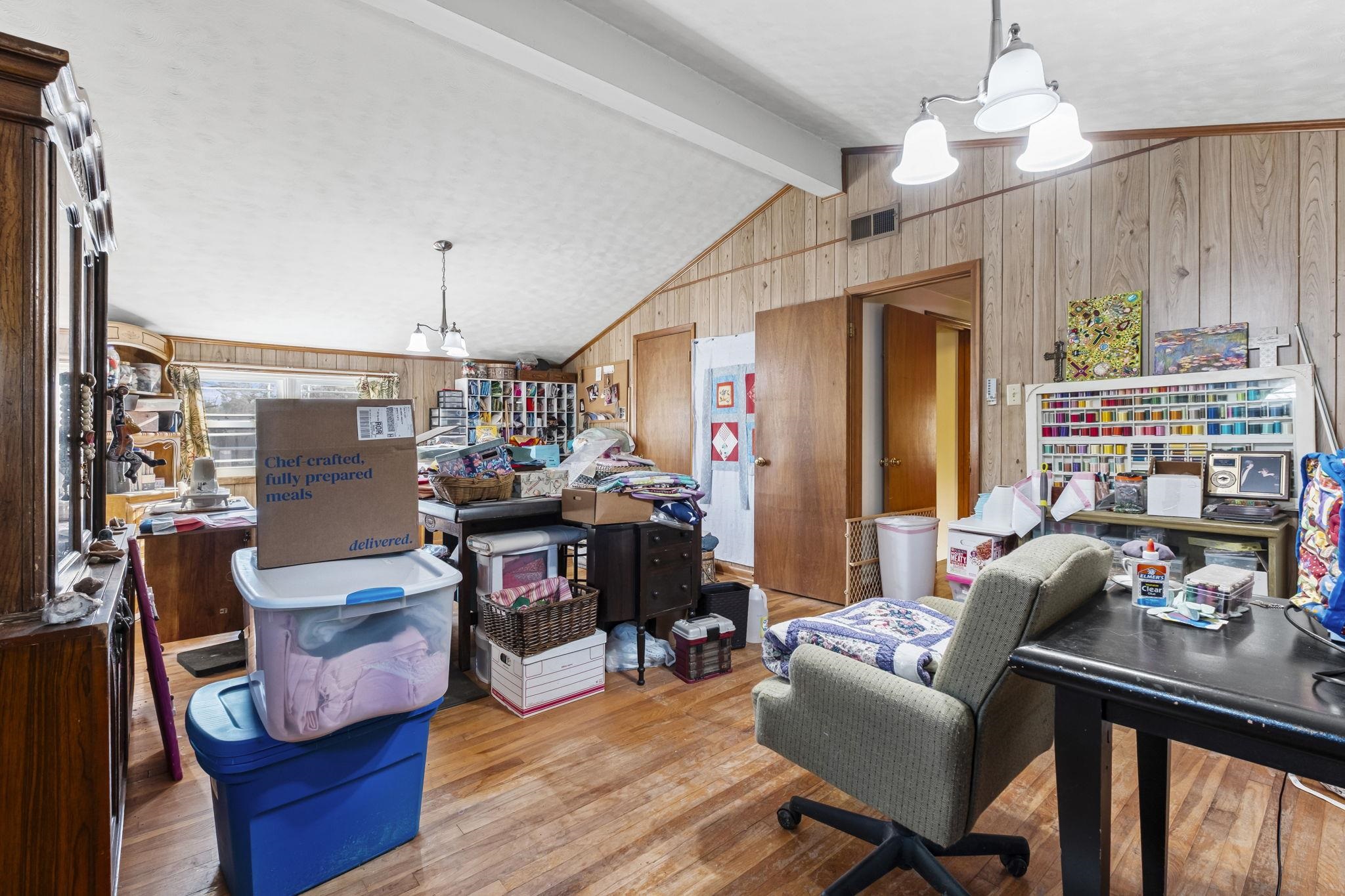 5064 KNIGHT ARNOLD RD