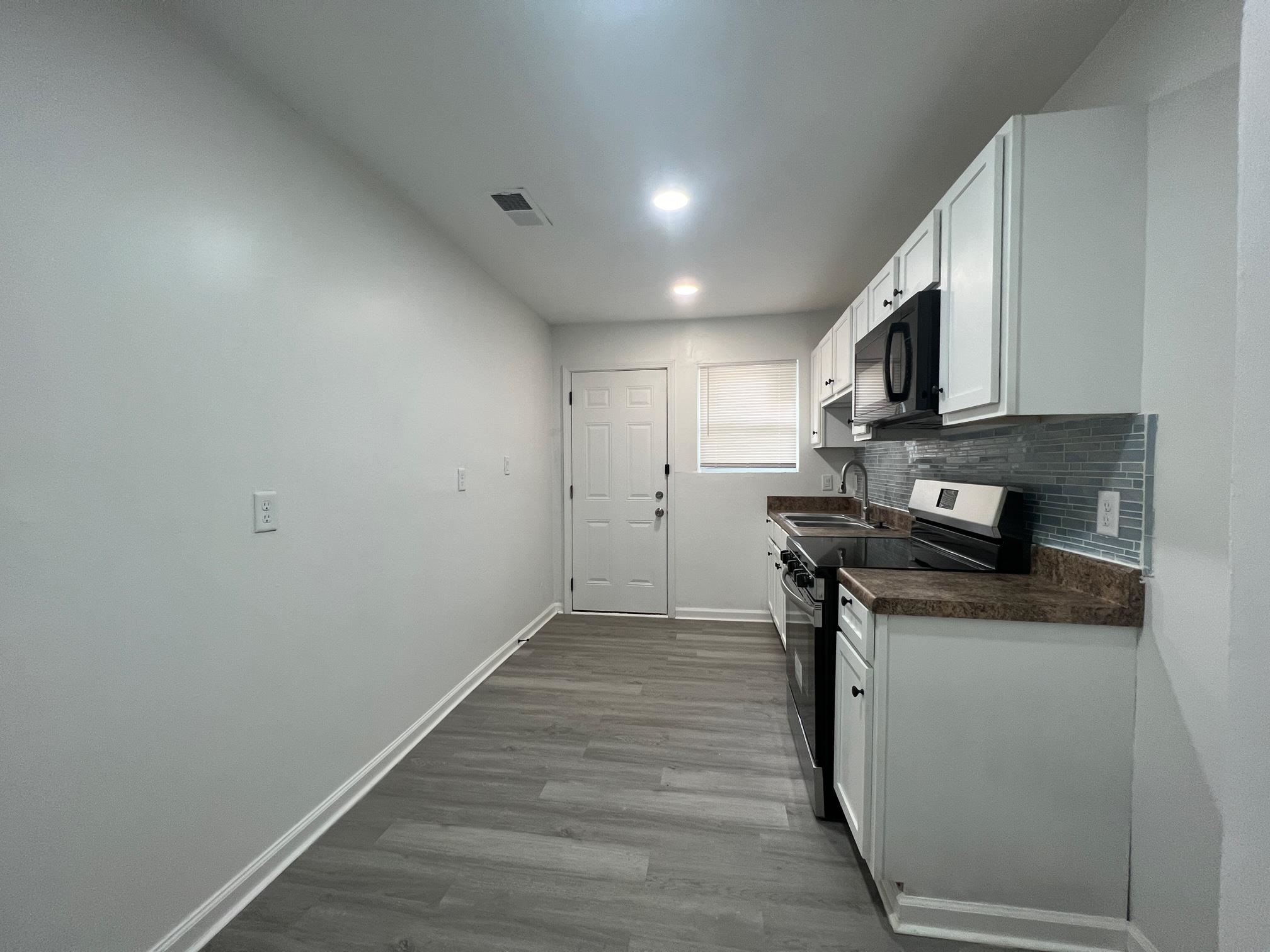 123 MAJUBA AVE
