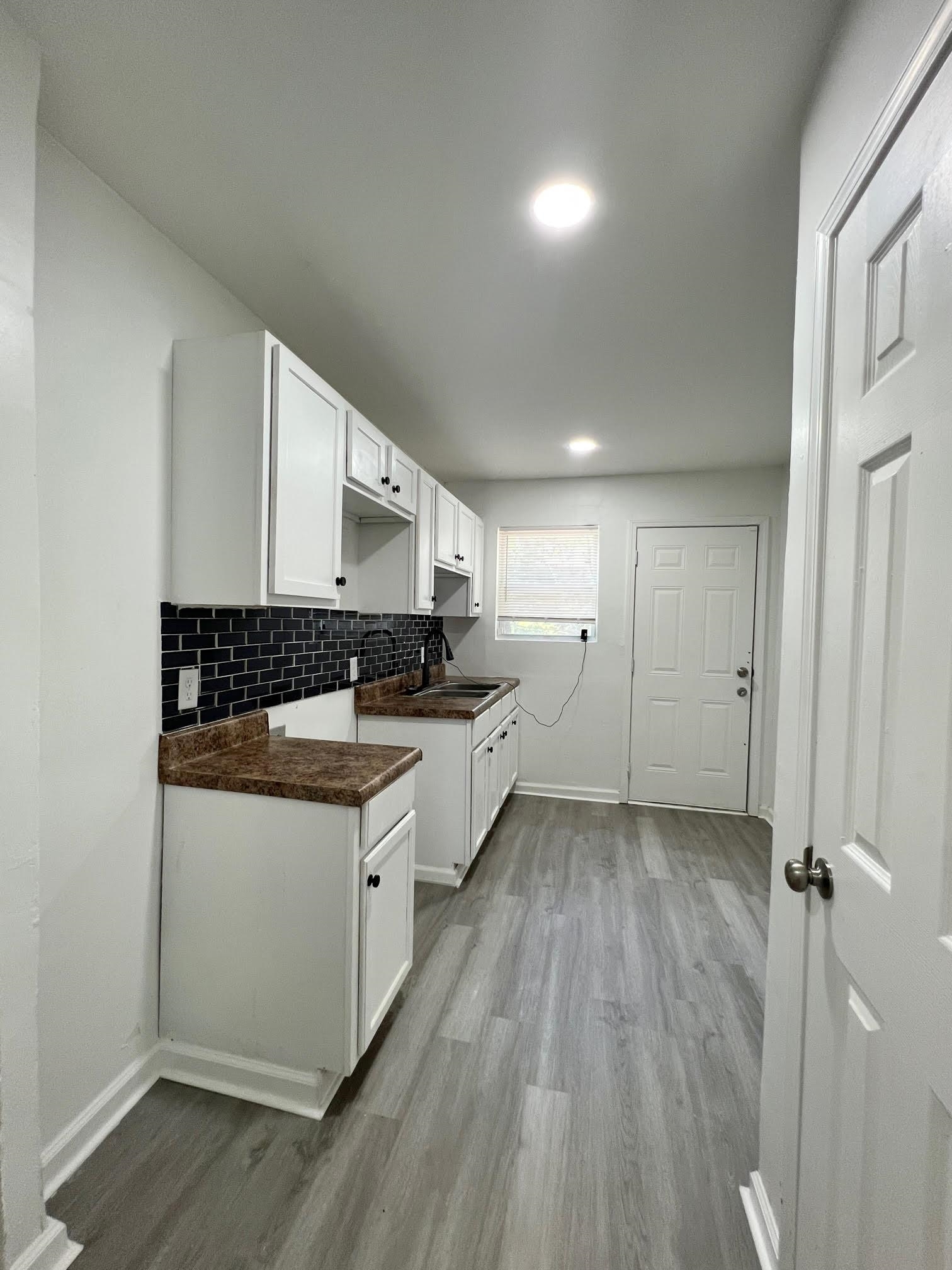 123 MAJUBA AVE