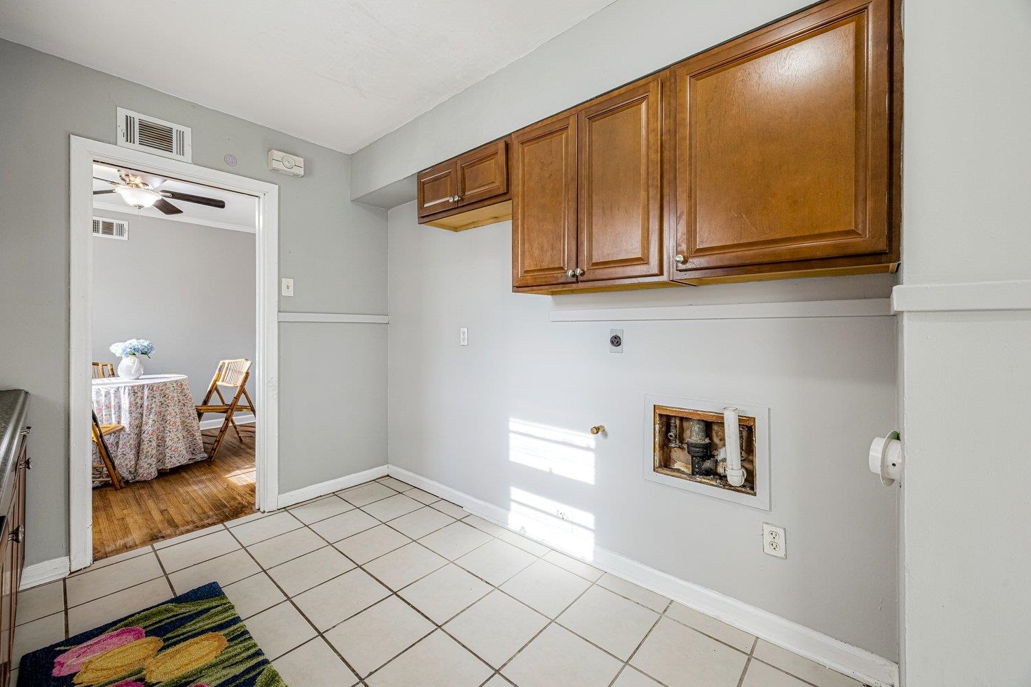 1215 MT MORIAH RD