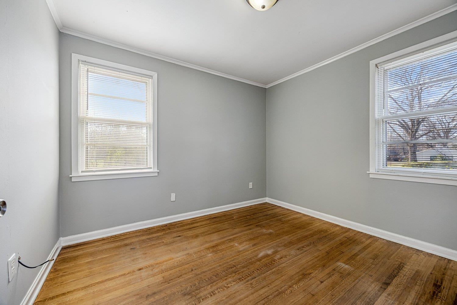 1215 MT MORIAH RD