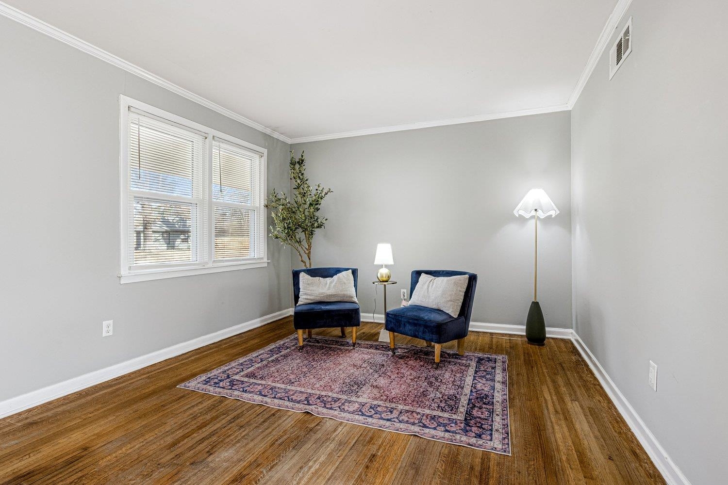 1215 MT MORIAH RD