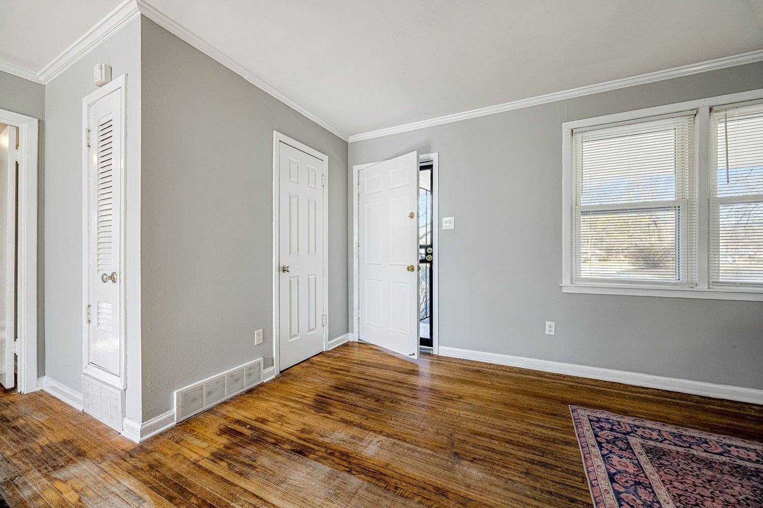1215 MT MORIAH RD