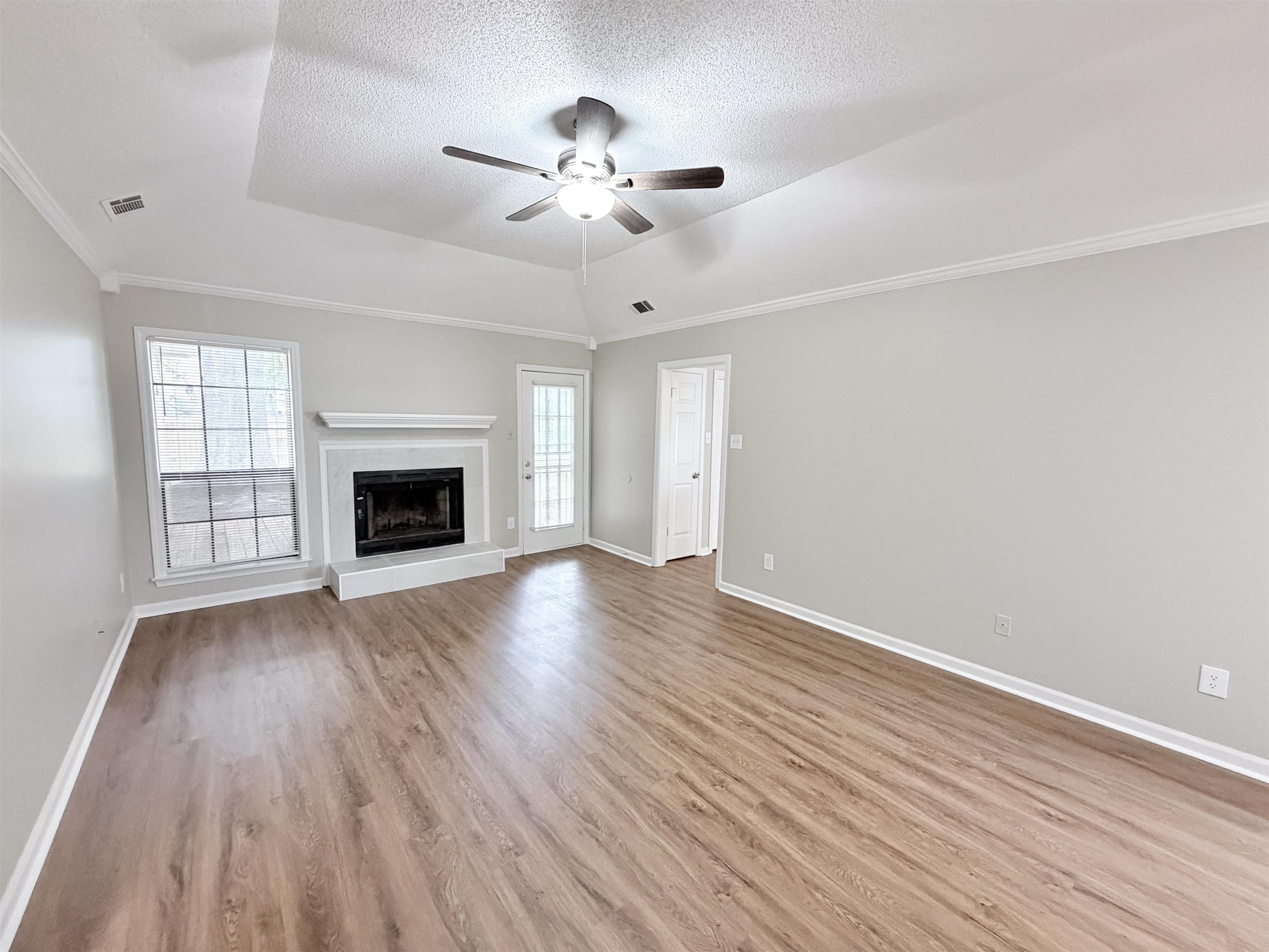 2569 VAN EATON LN