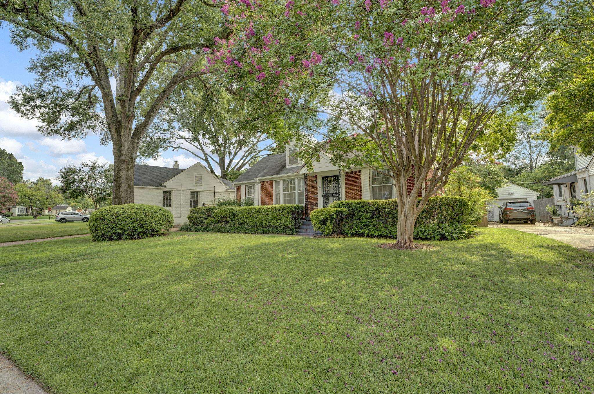 503 E SWAN RIDGE CIR
