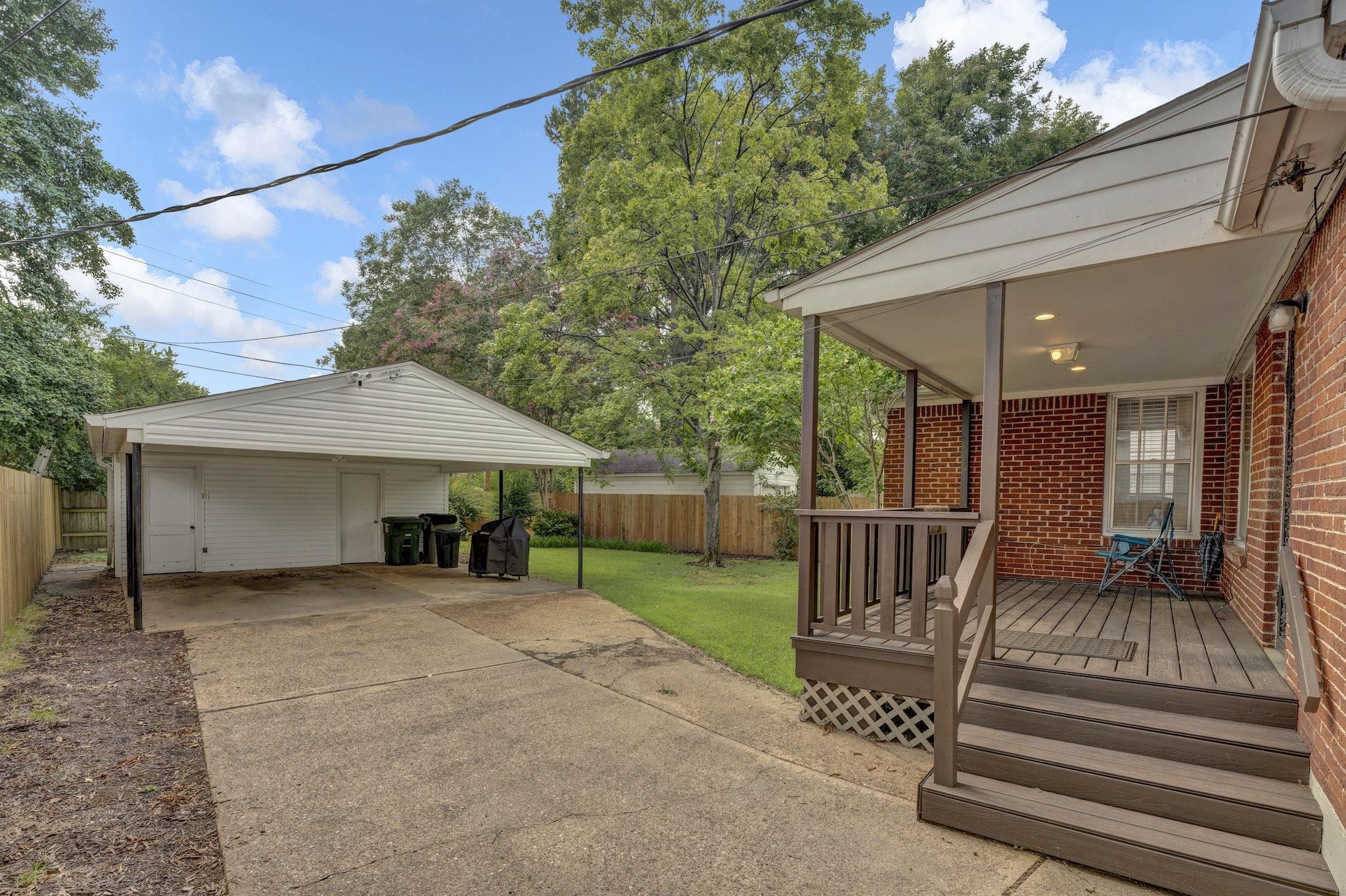 503 E SWAN RIDGE CIR
