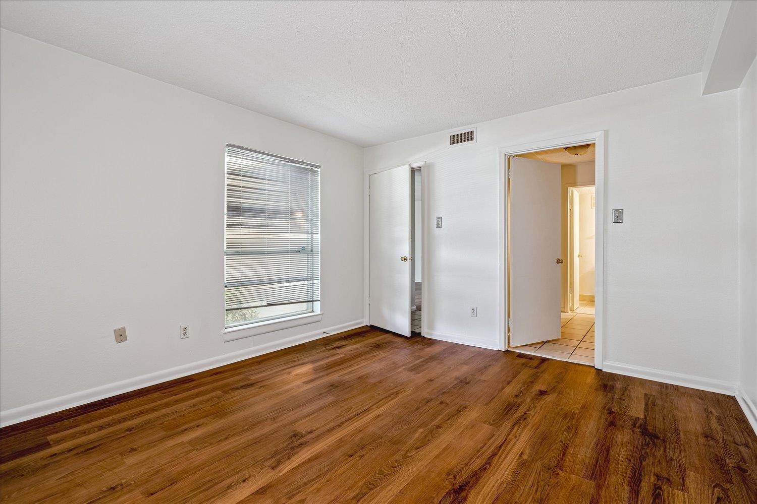 6719 MAJESTIC OAK PL Unit: 1