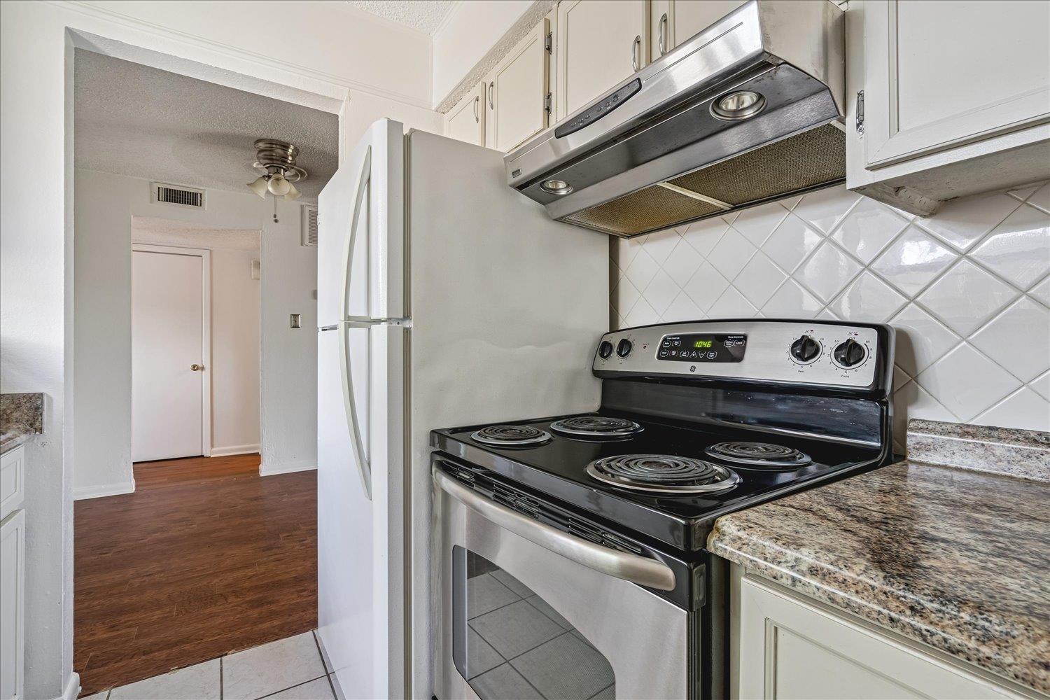 6719 MAJESTIC OAK PL Unit: 1