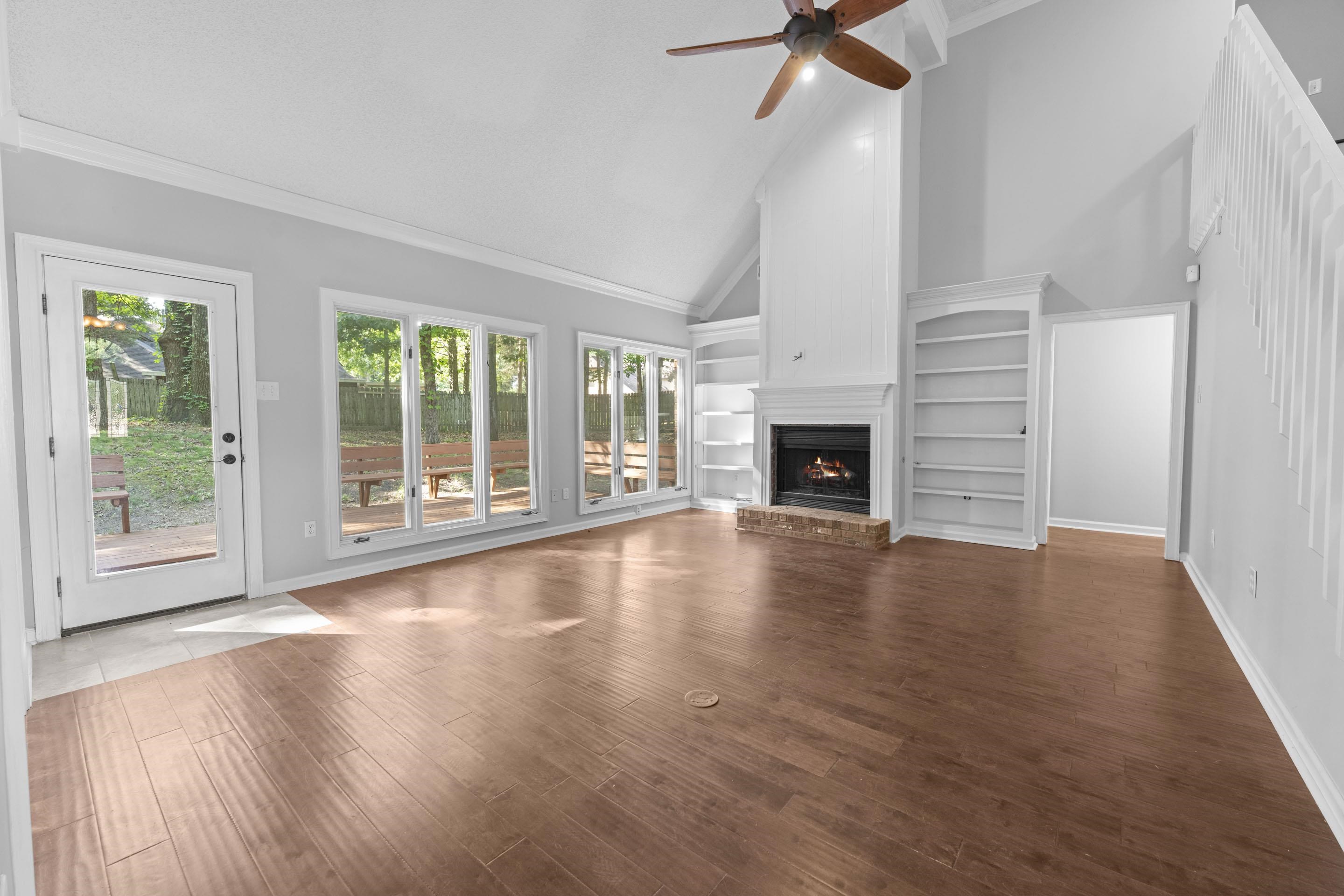 1564 CEDAR FARMS CV