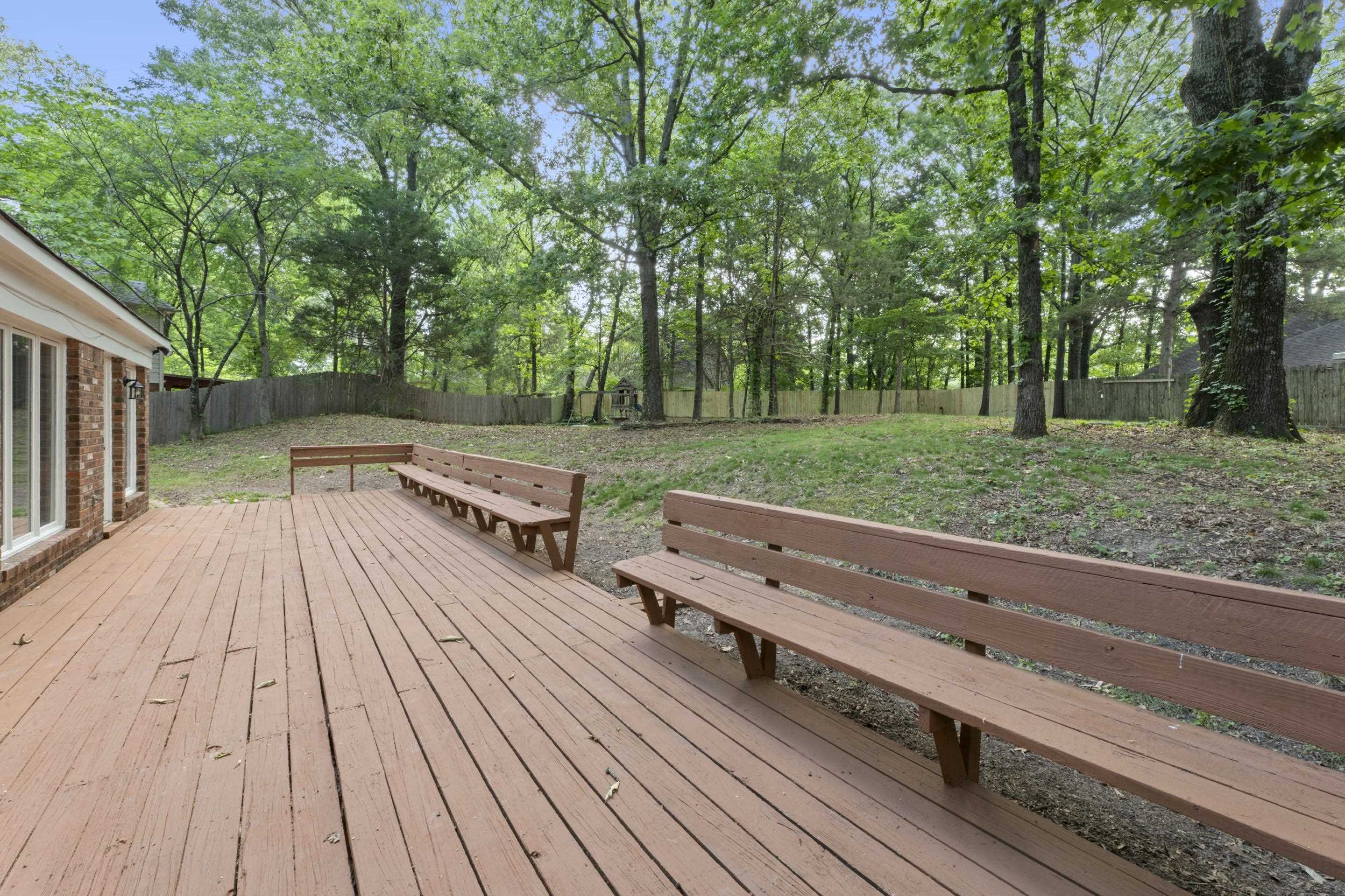 1564 CEDAR FARMS CV