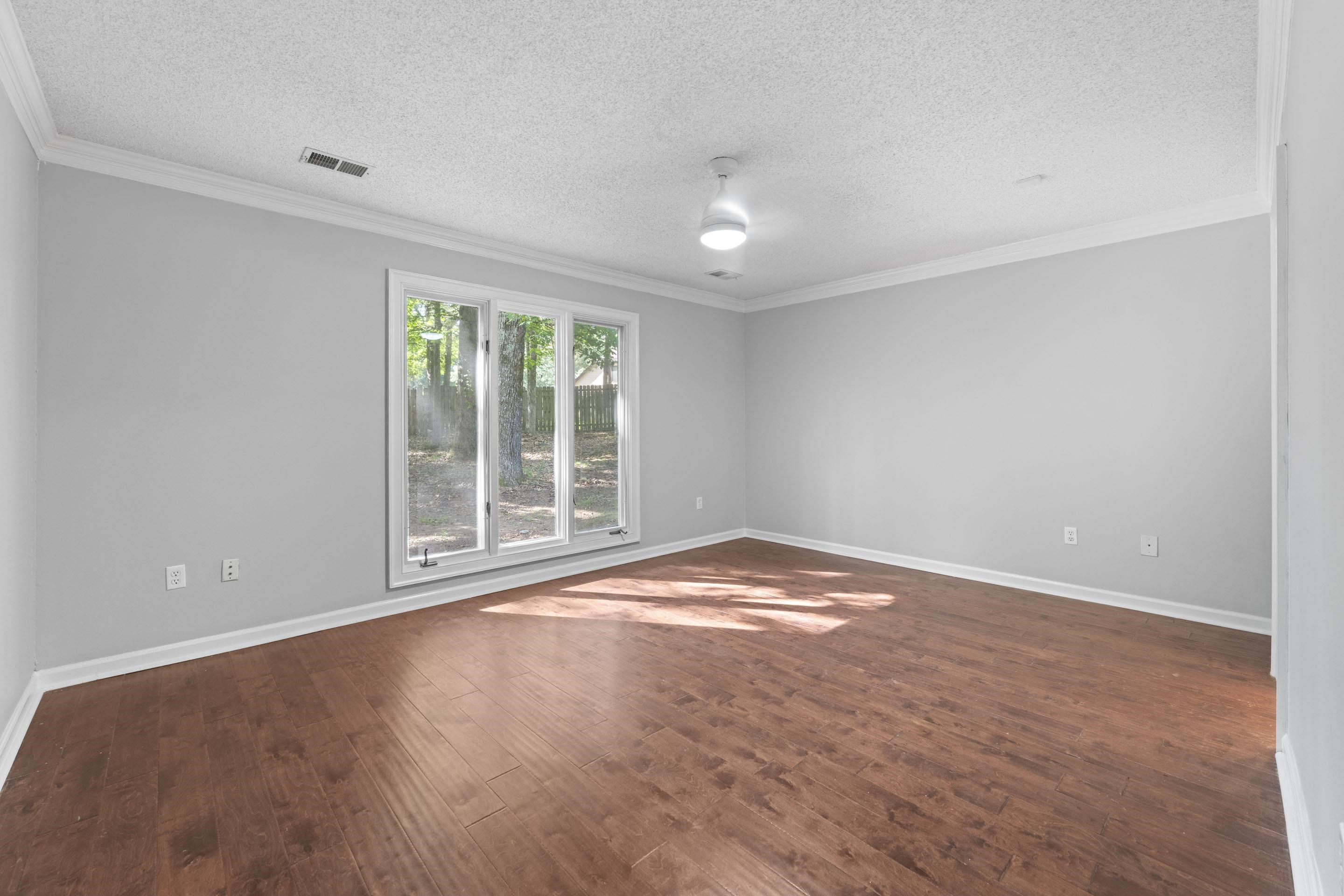 1564 CEDAR FARMS CV