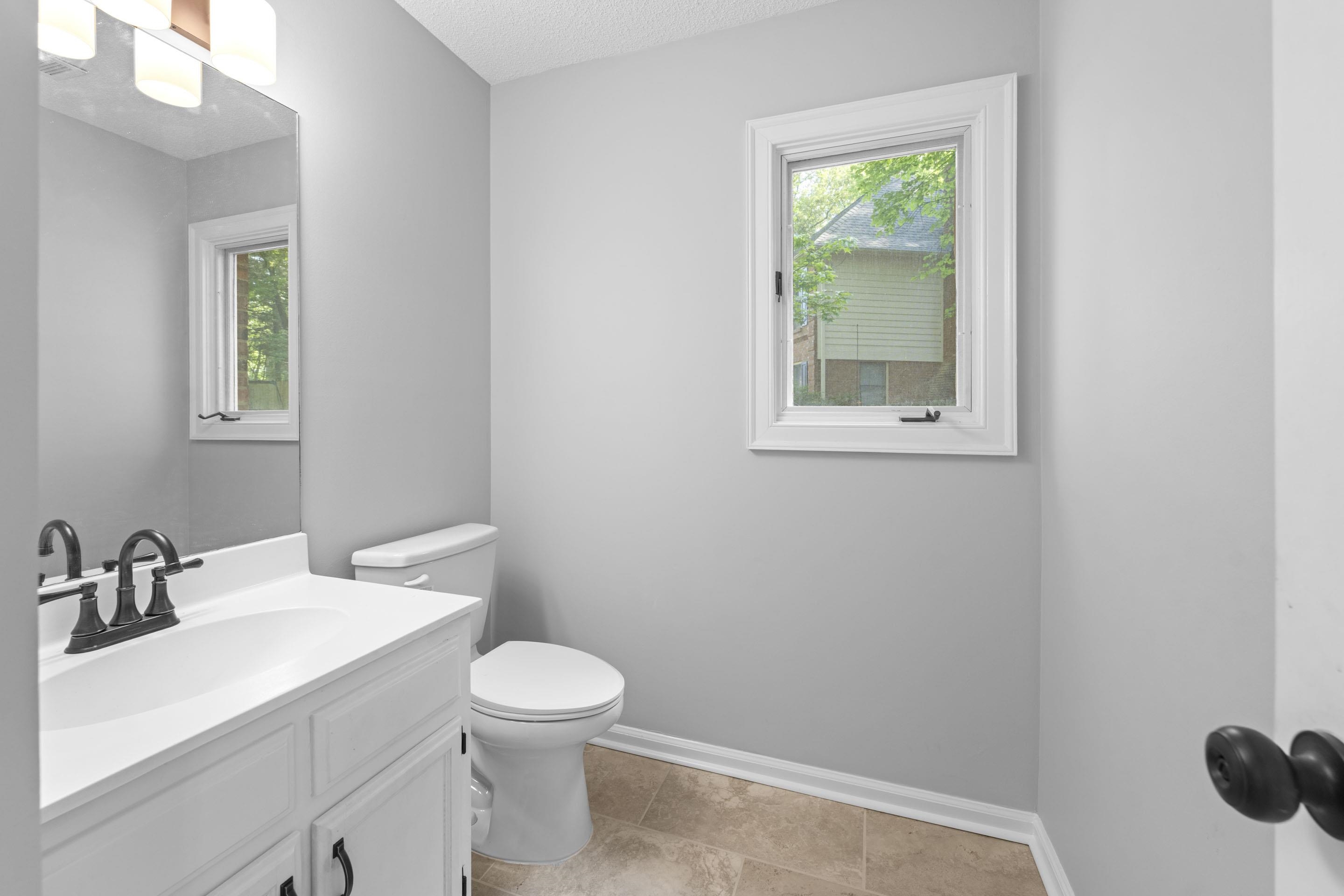 1564 CEDAR FARMS CV