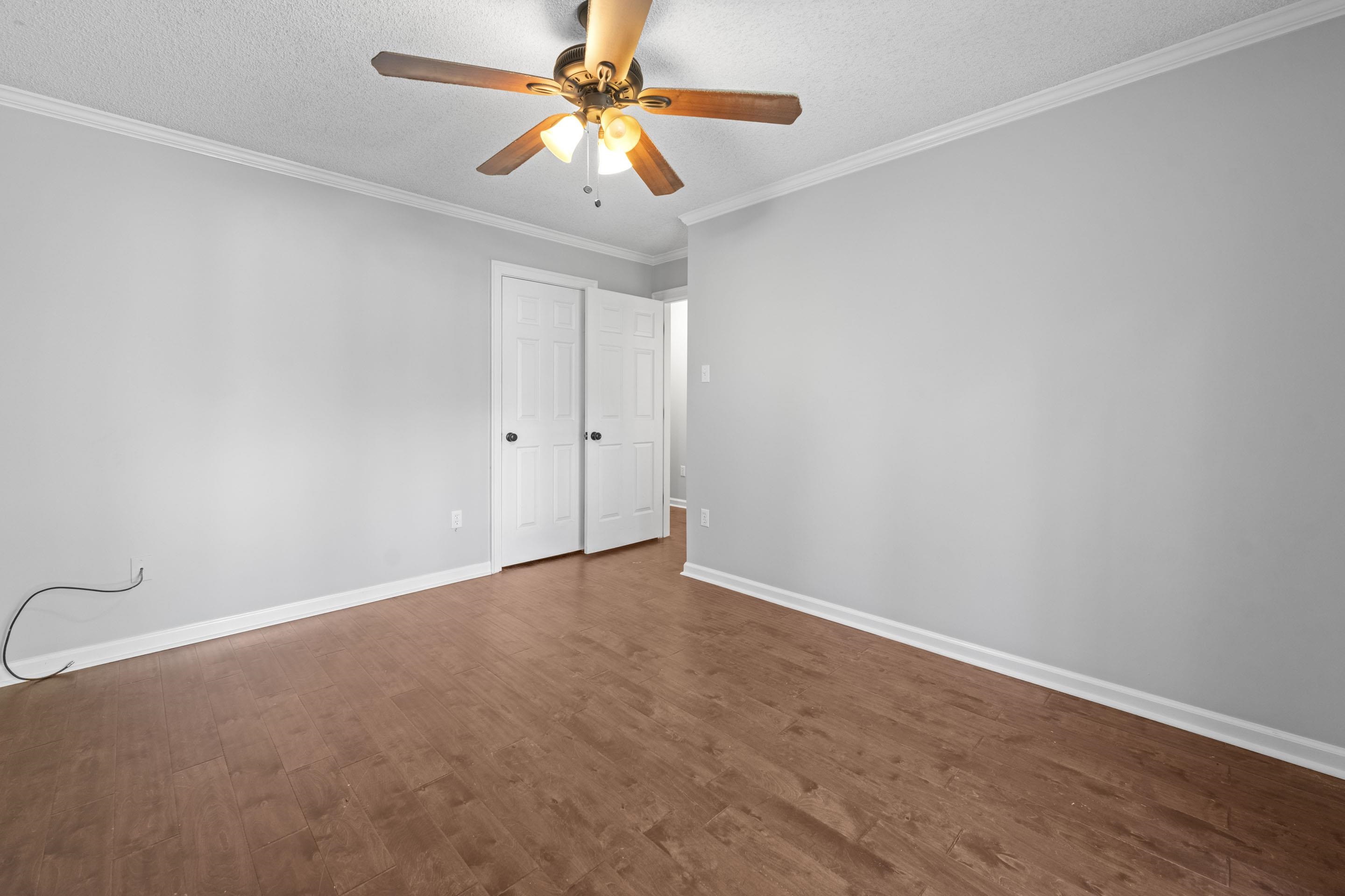 1564 CEDAR FARMS CV