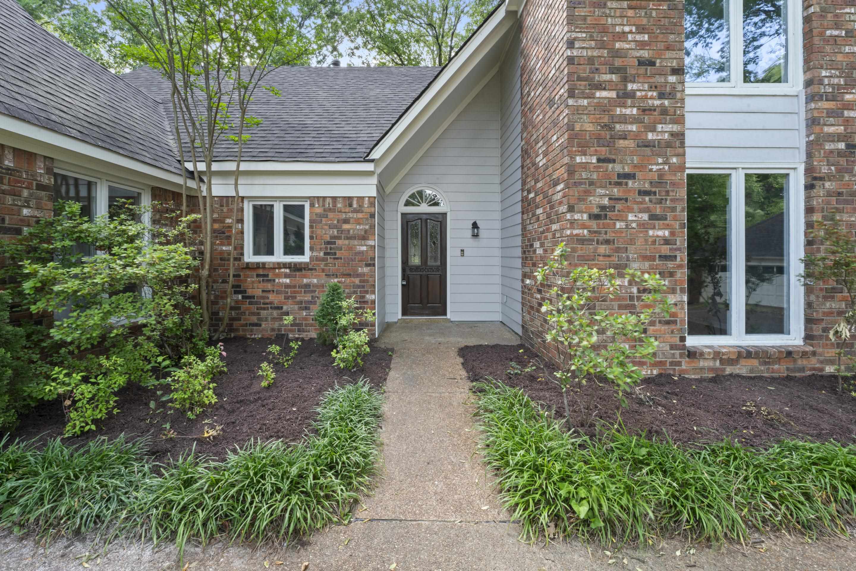 1564 CEDAR FARMS CV