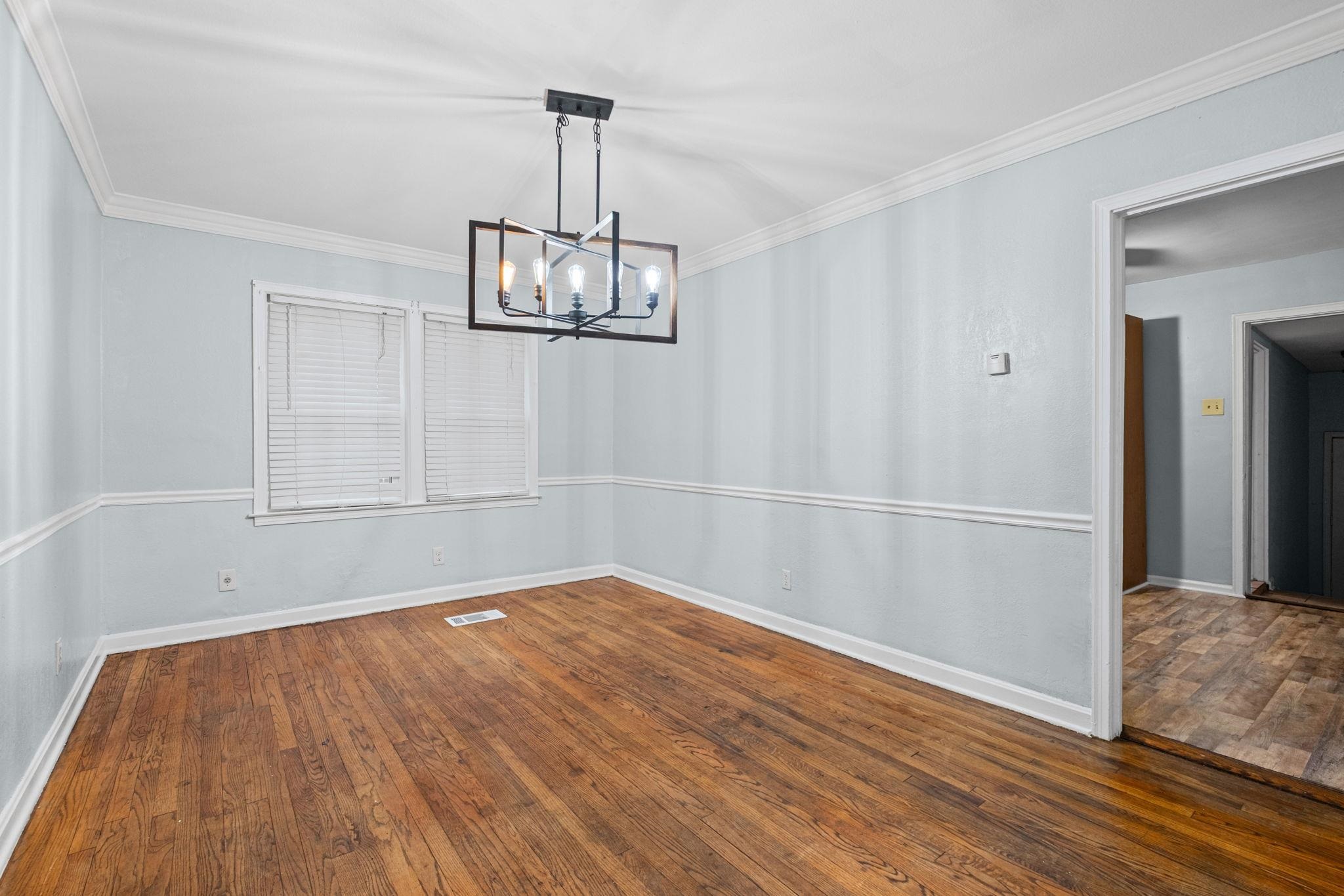 3280 CARNES AVE