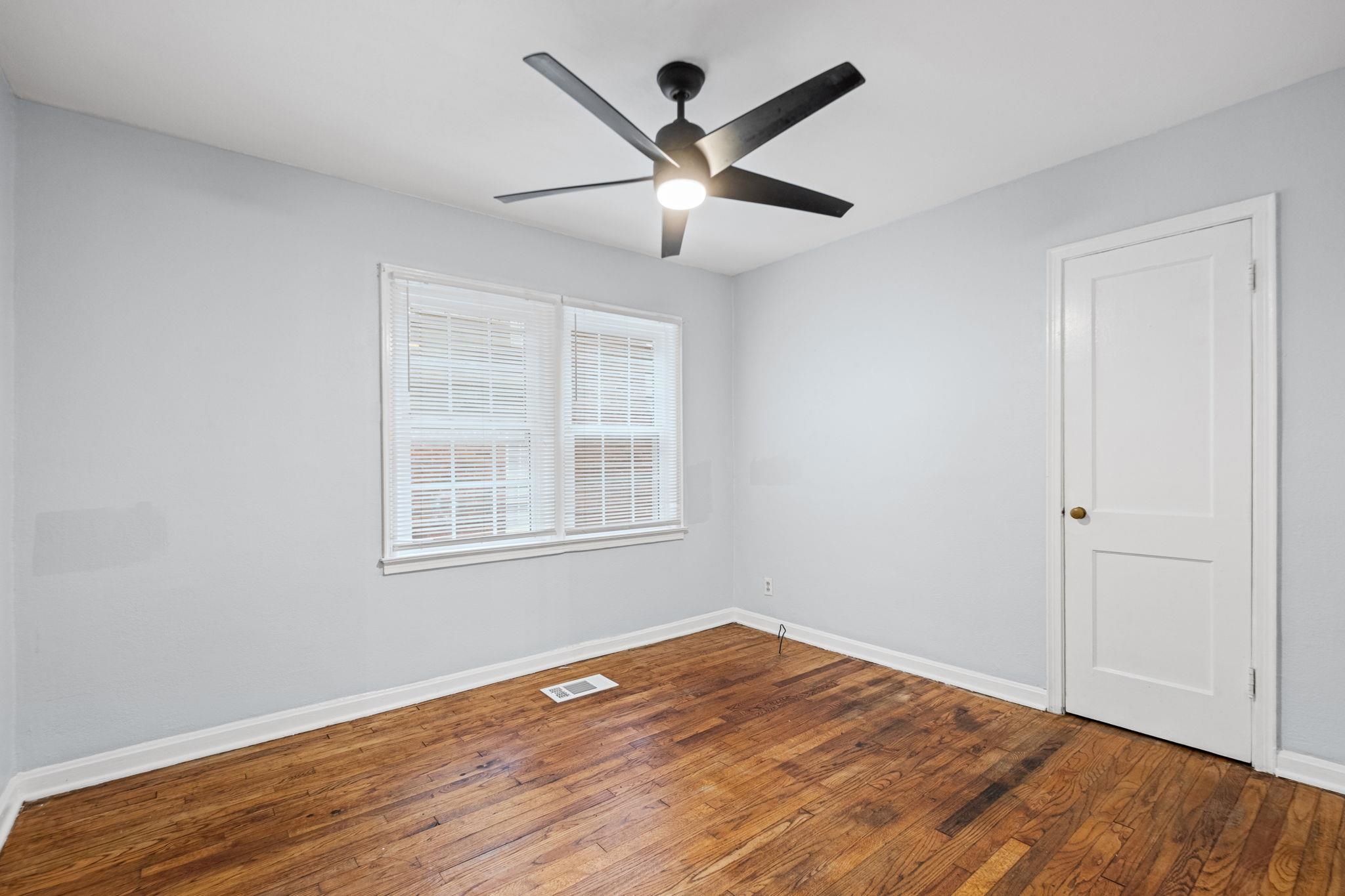 3280 CARNES AVE