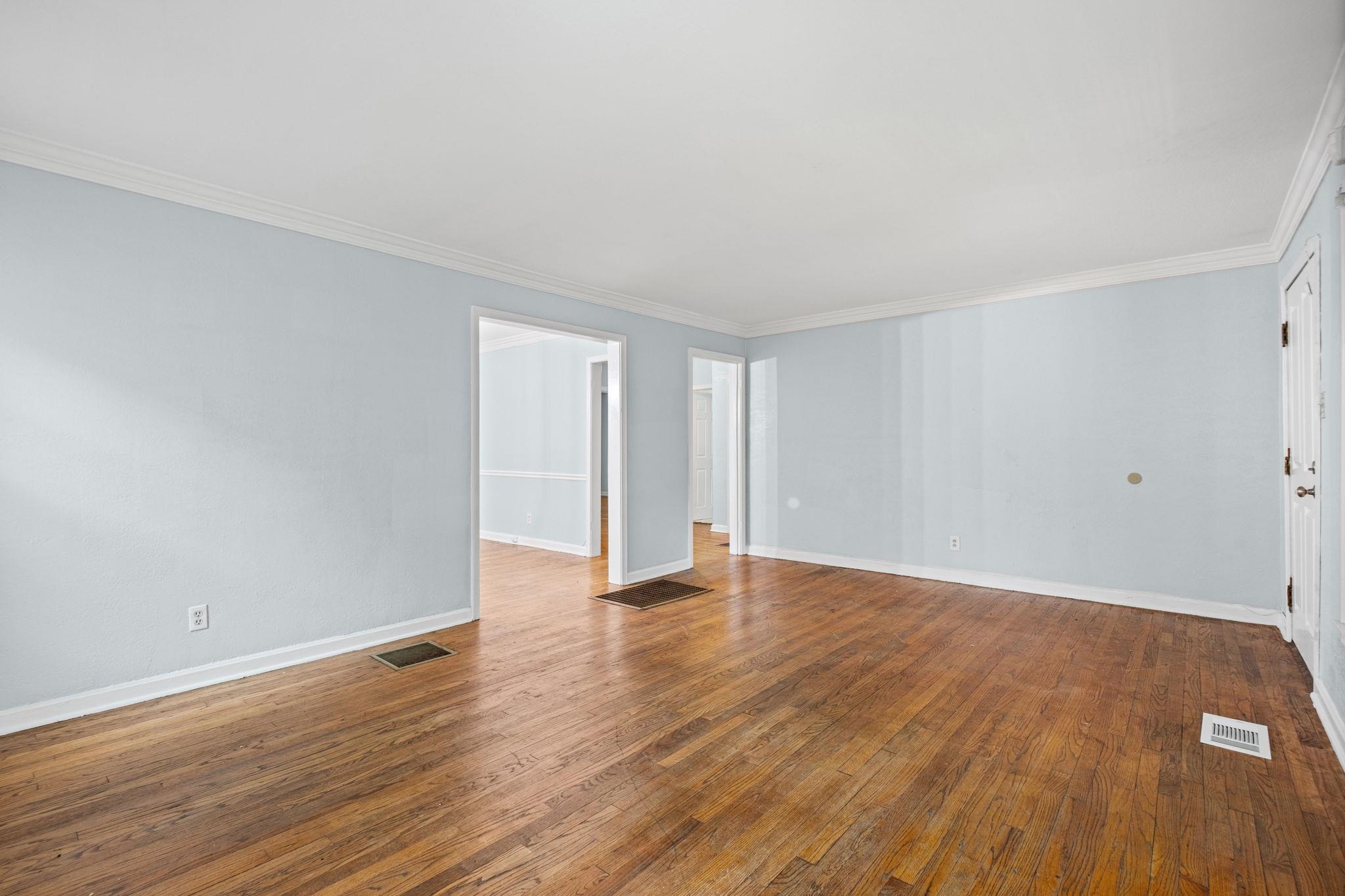 3280 CARNES AVE