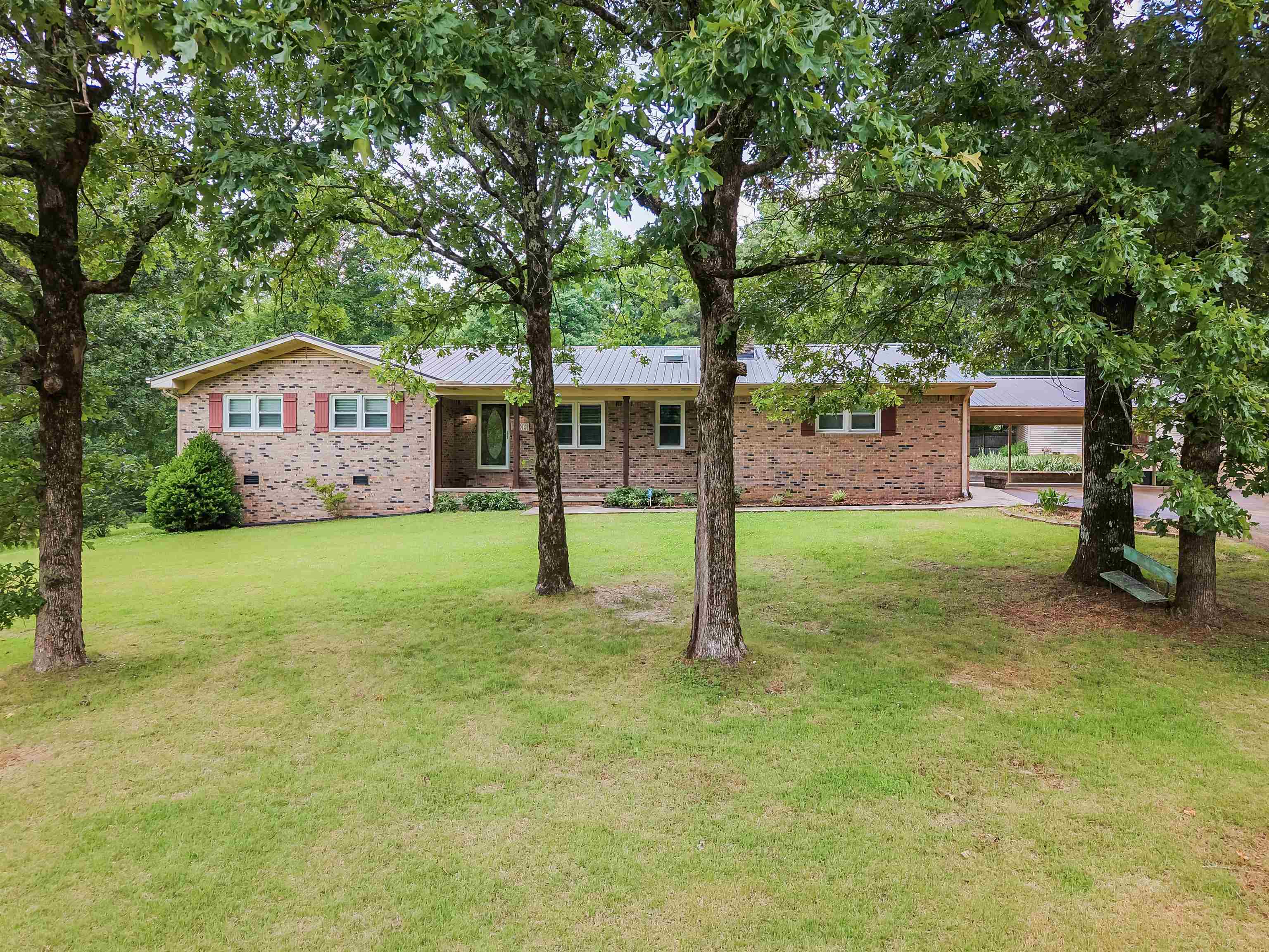 436 SKYLINE DR