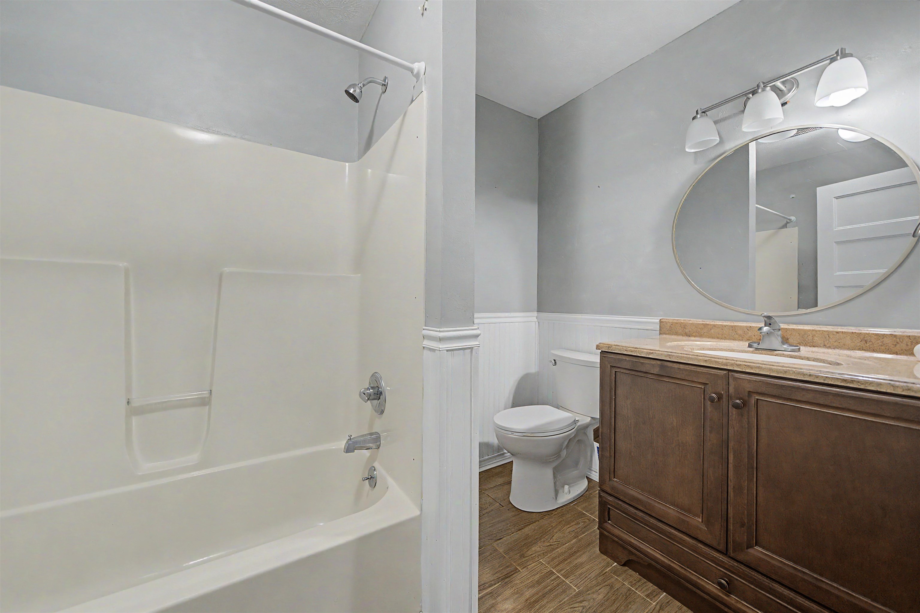436 SKYLINE DR