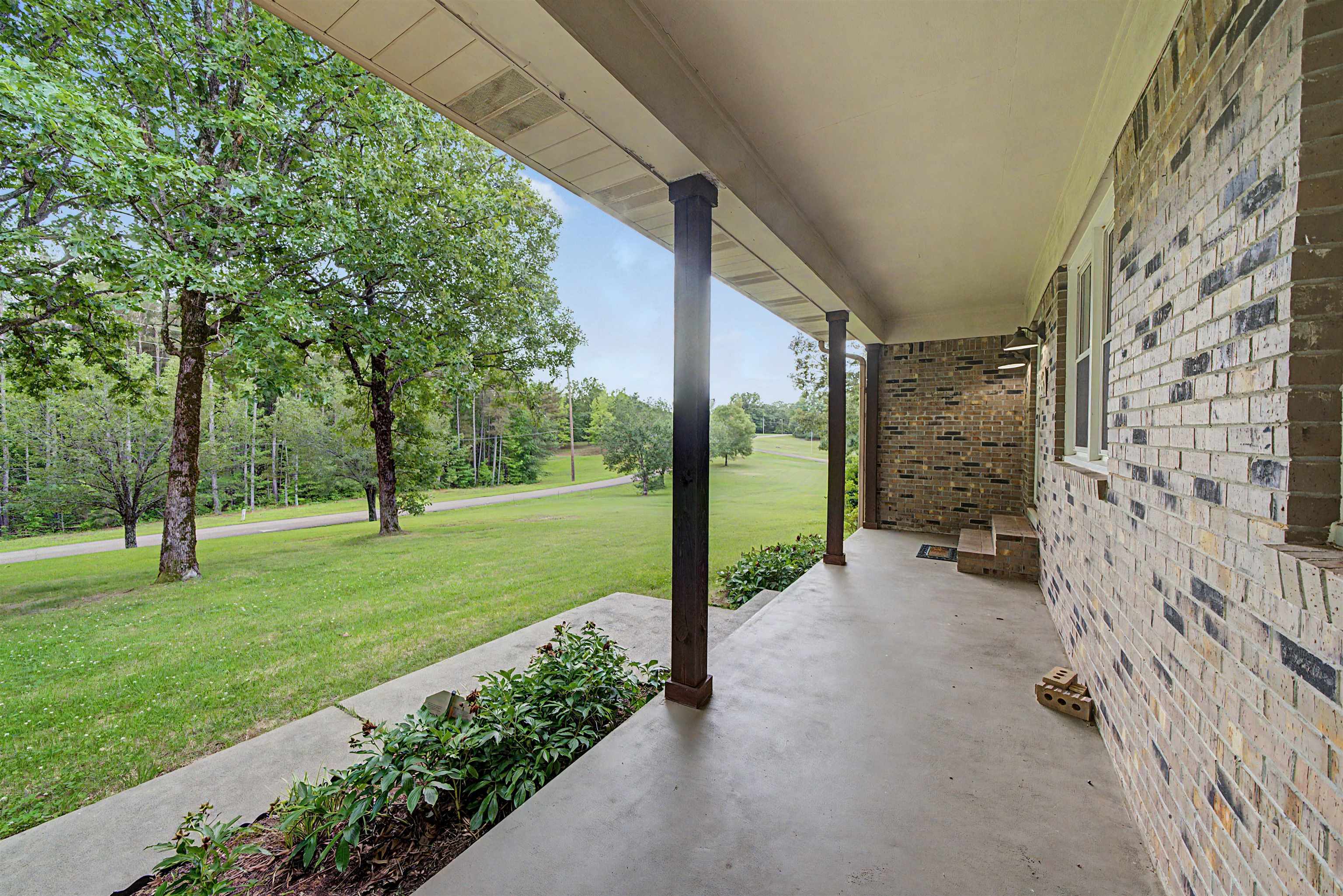 436 SKYLINE DR